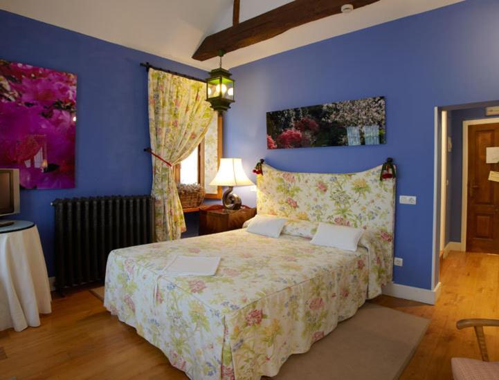 Superior Double Room - Photo 3