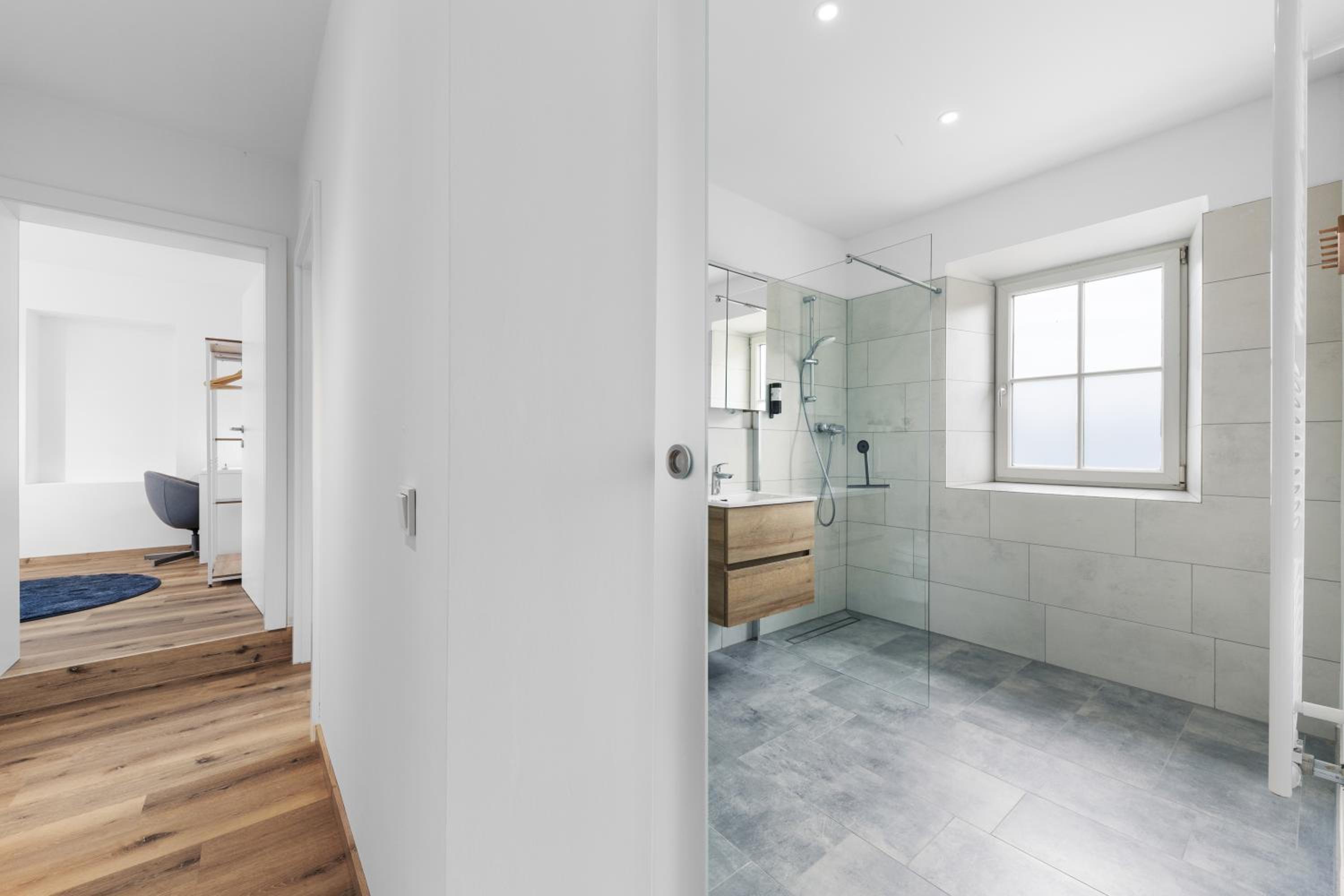 Two-Bedroom Apartment with Balcony and Terrace photo 2