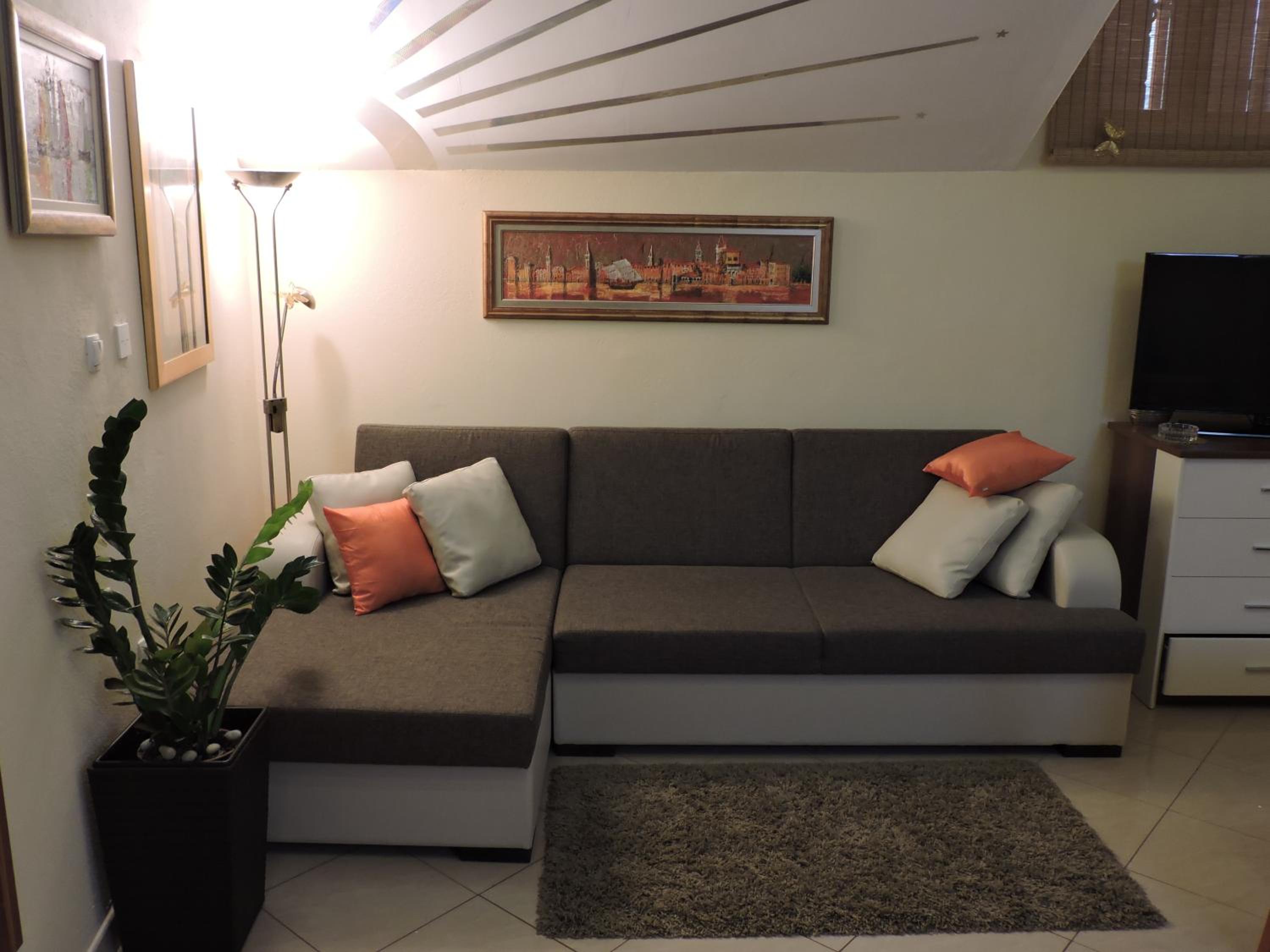 Family Studio with Private Terrace - Photo 24