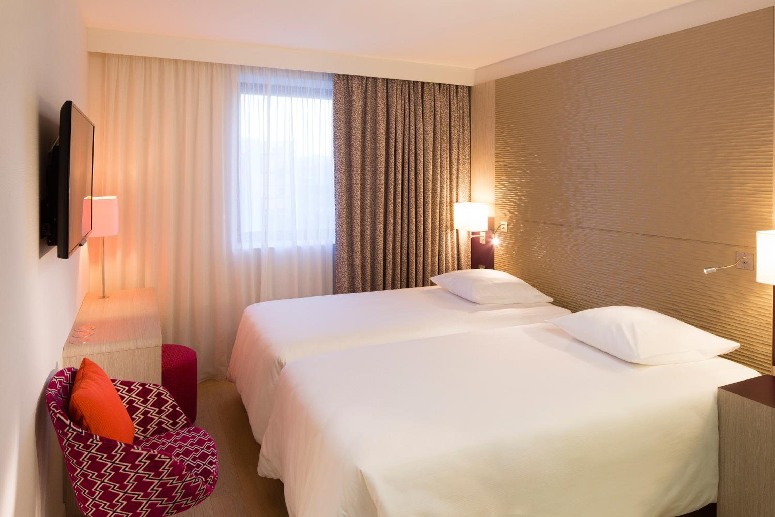Superior Twin Room - Photo 2