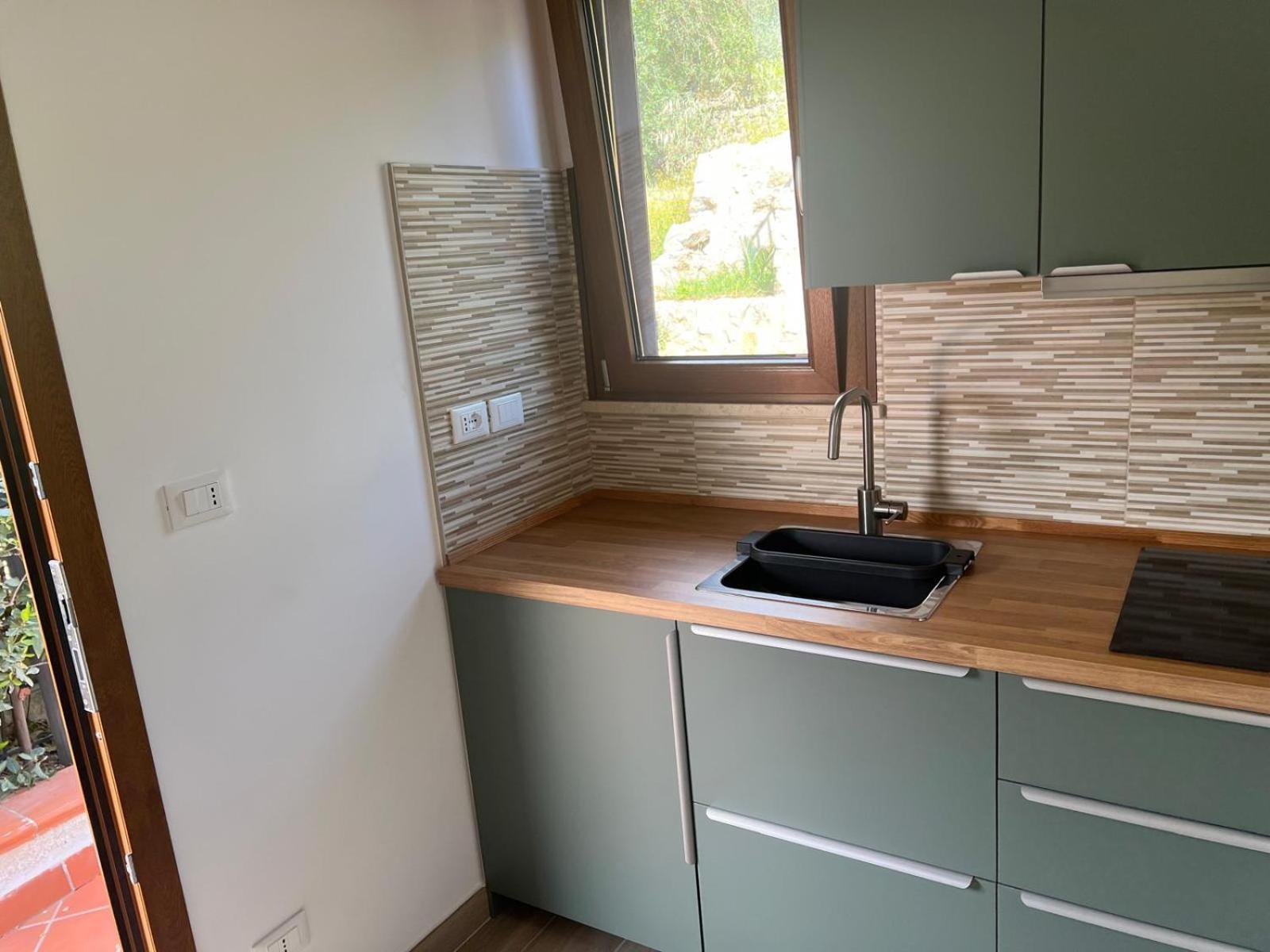 One-Bedroom House - Photo 14