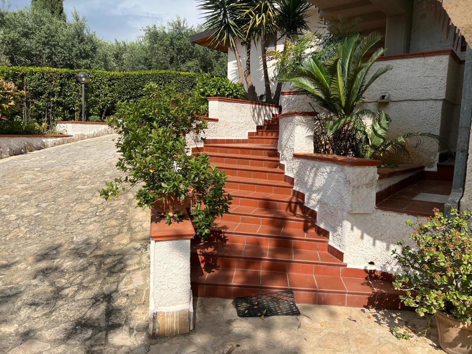 One-Bedroom House - Photo 1