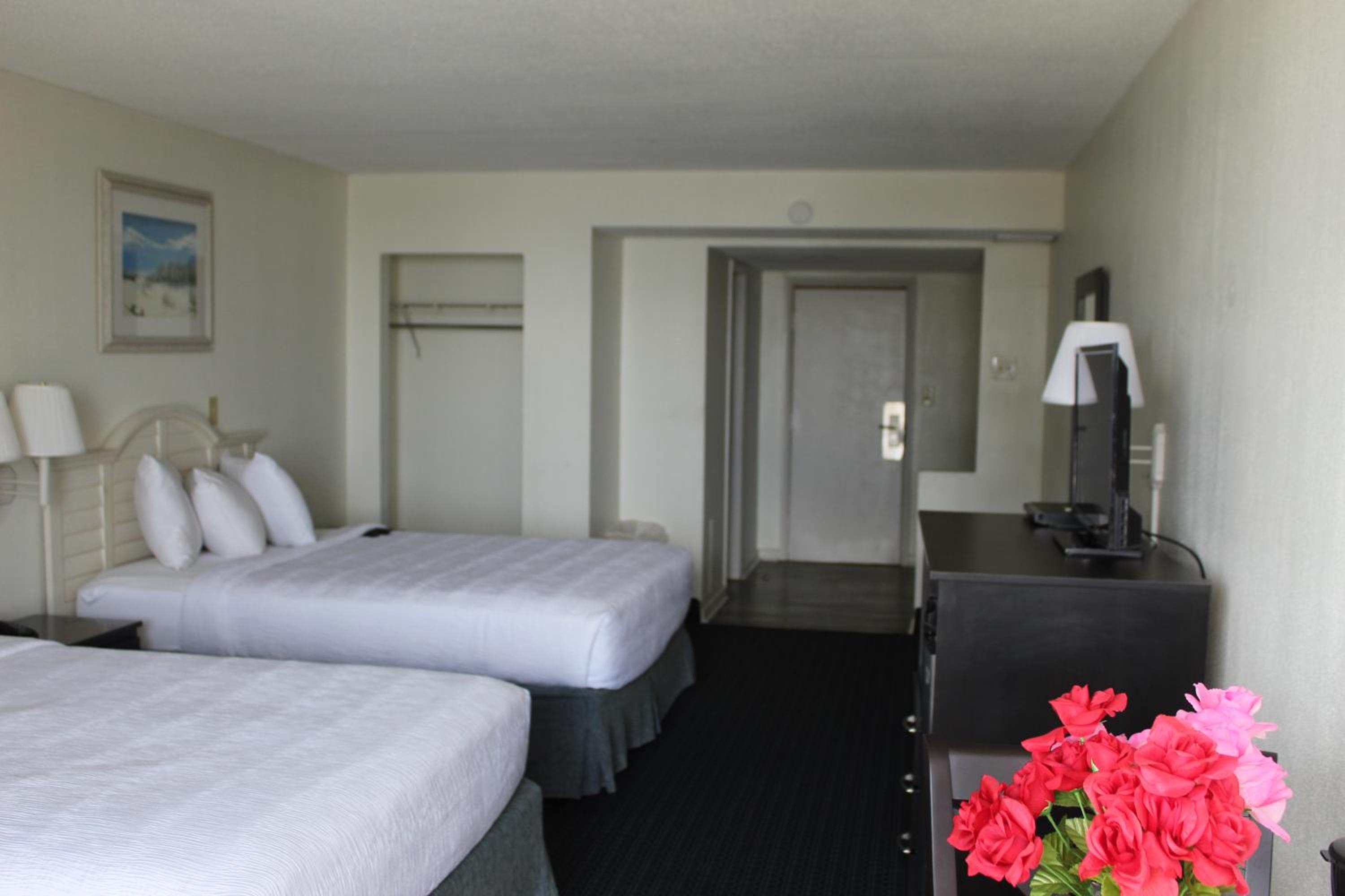 Oceanfront Room with Two Queen Beds and Balcony