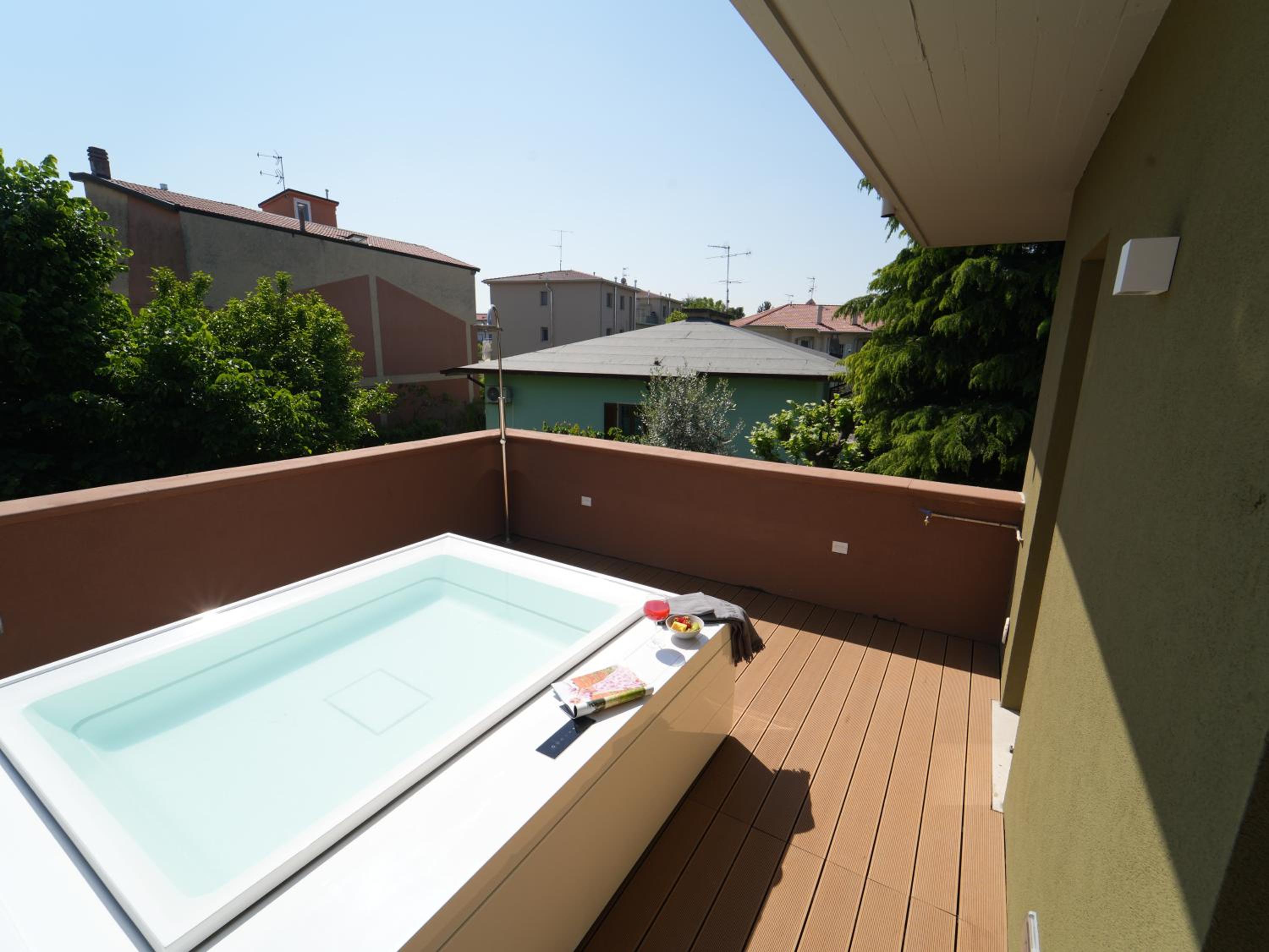 Queen Suite with Two Sofa Beds, Two Terraces and Private Pool - Non-Smoking