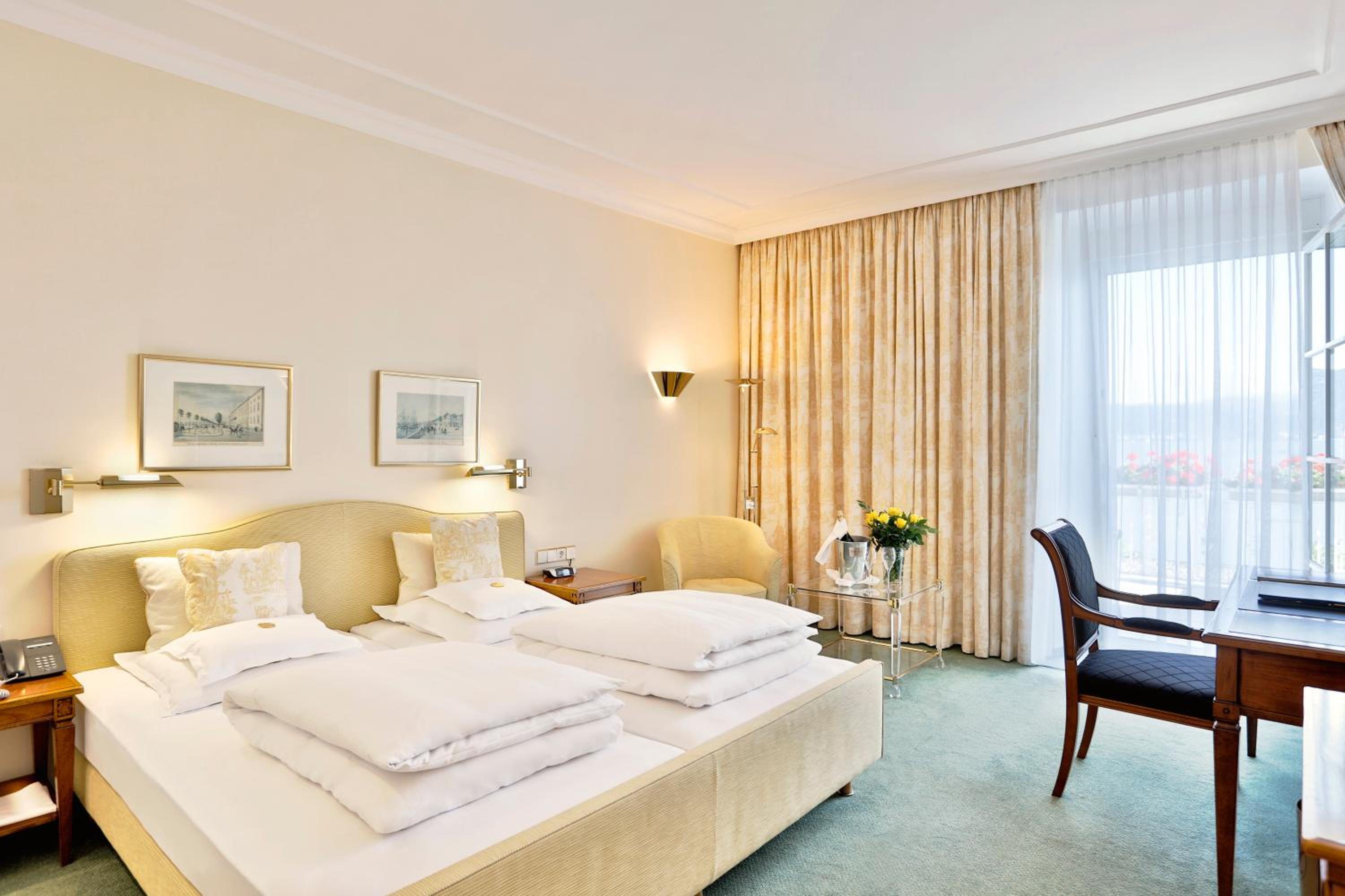Double Room with Lake View photo 1