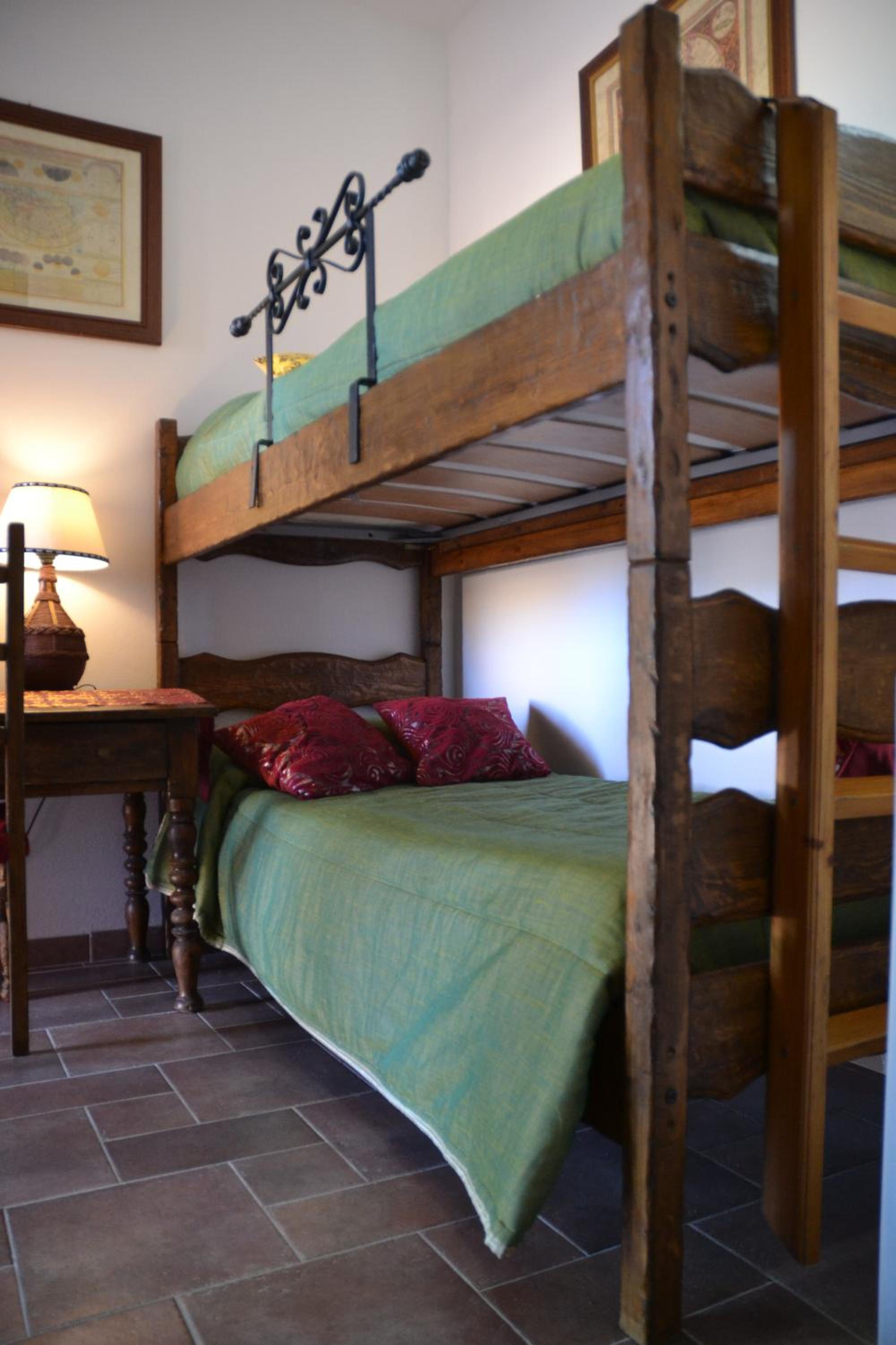 Two Connecting Double Rooms - Photo 7