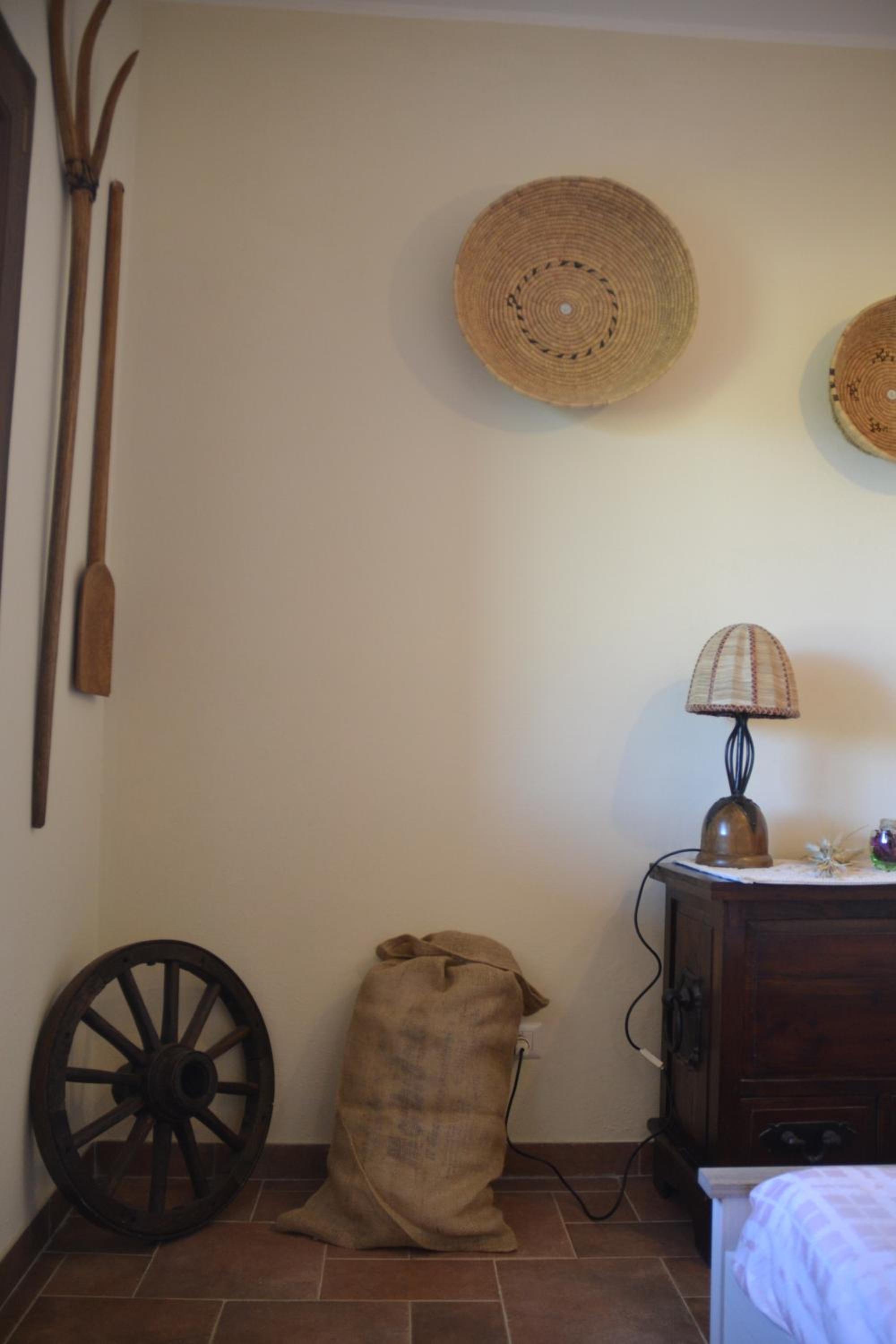 Triple Room with Private Bathroom - Photo 5