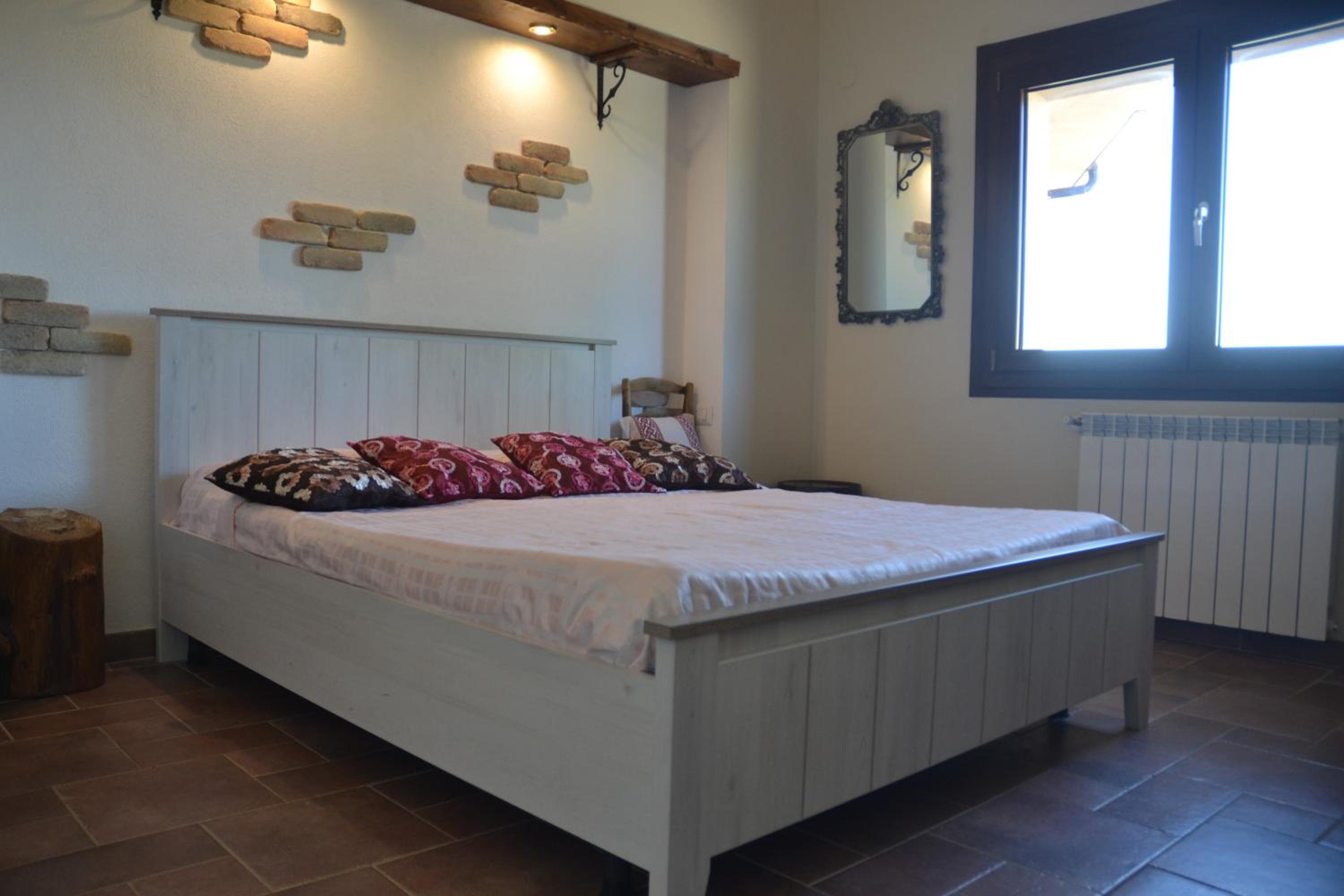 Triple Room with Private Bathroom - Photo 3