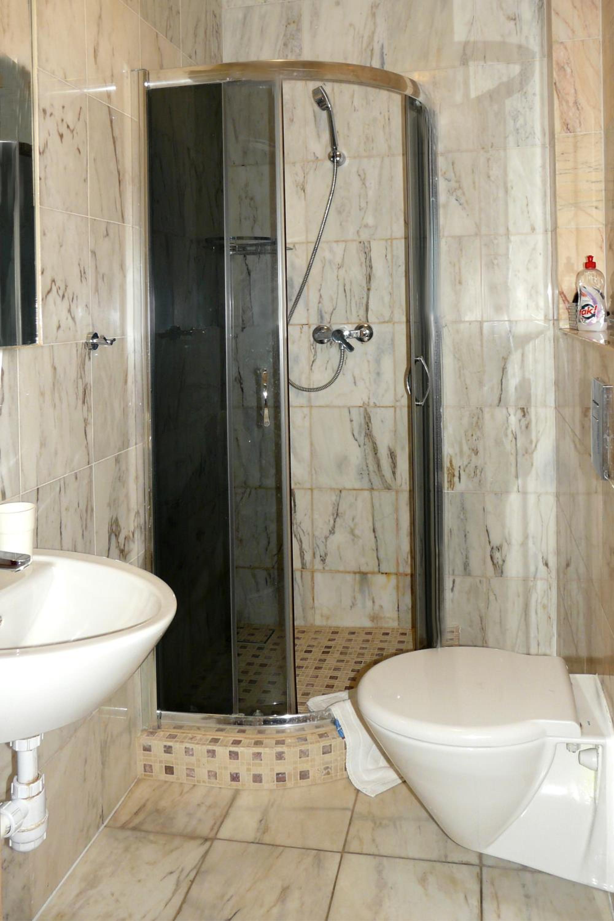 Deluxe Double Room - Basement - Photo 7