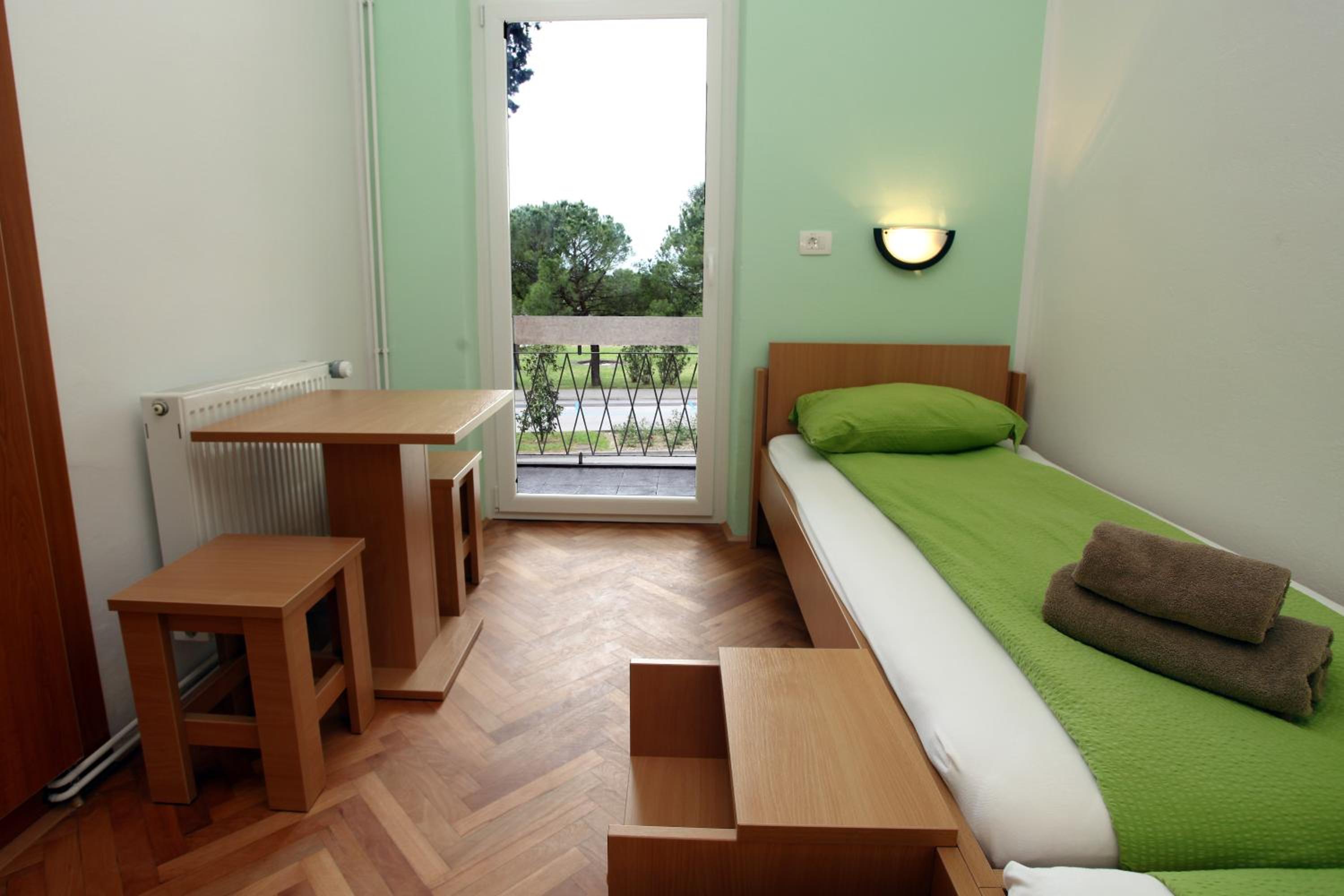 Double Room - Photo 19