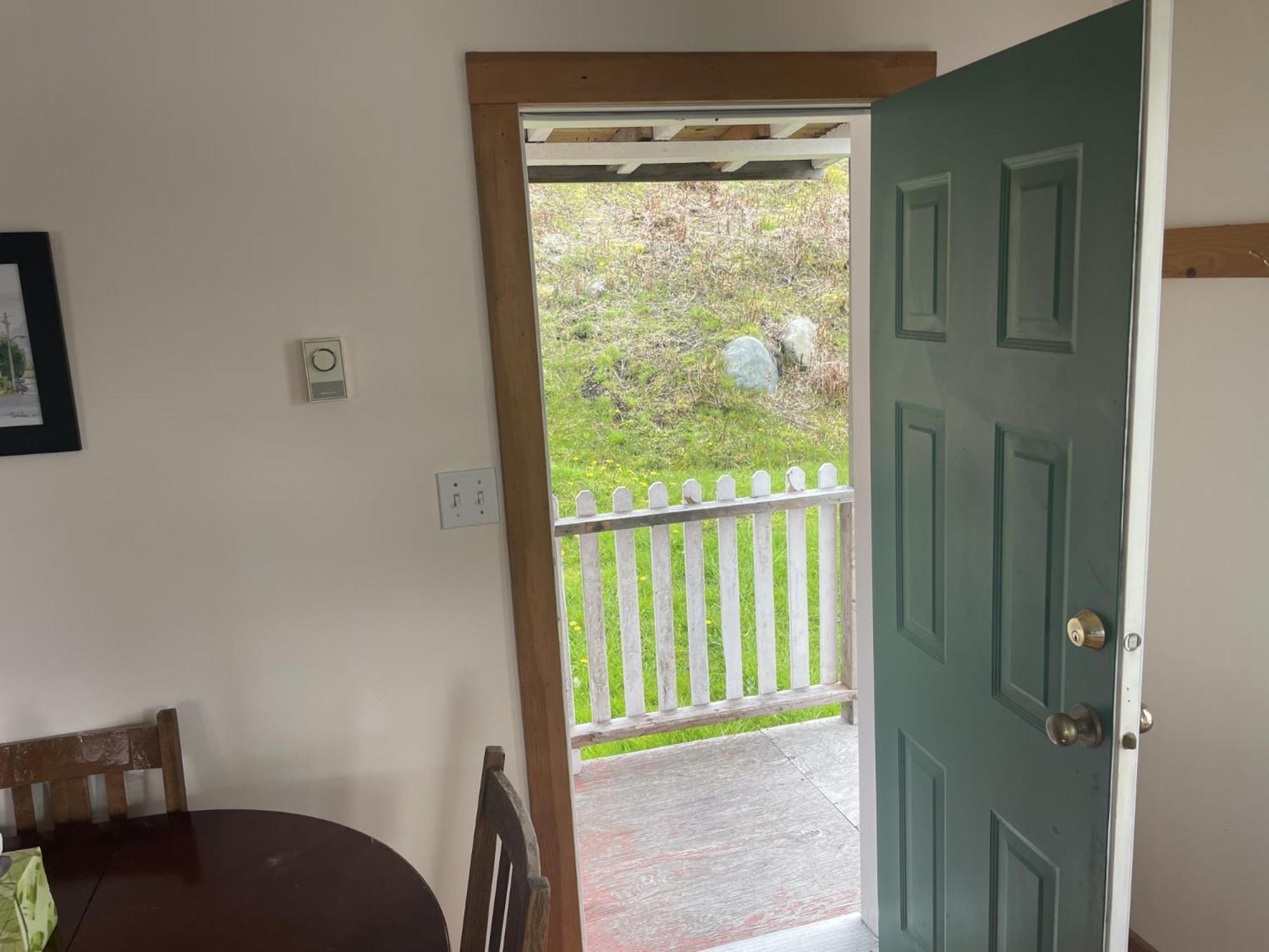 Two-Bedroom Cottage photo 2