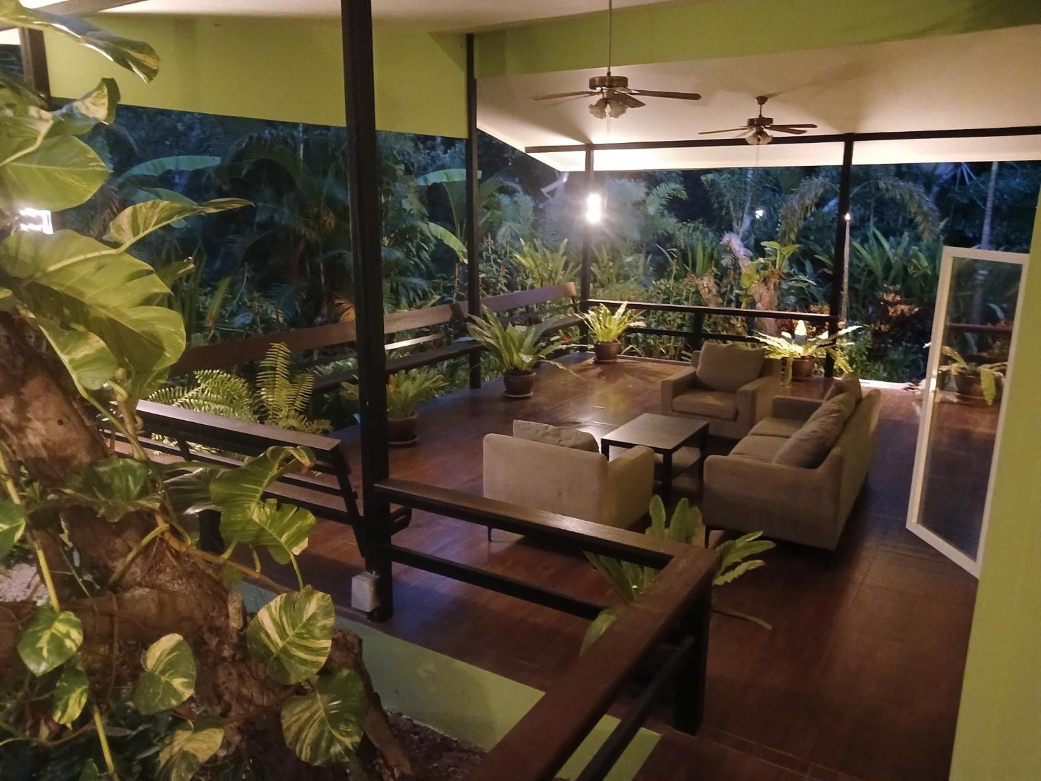 One-Bedroom House photo 2