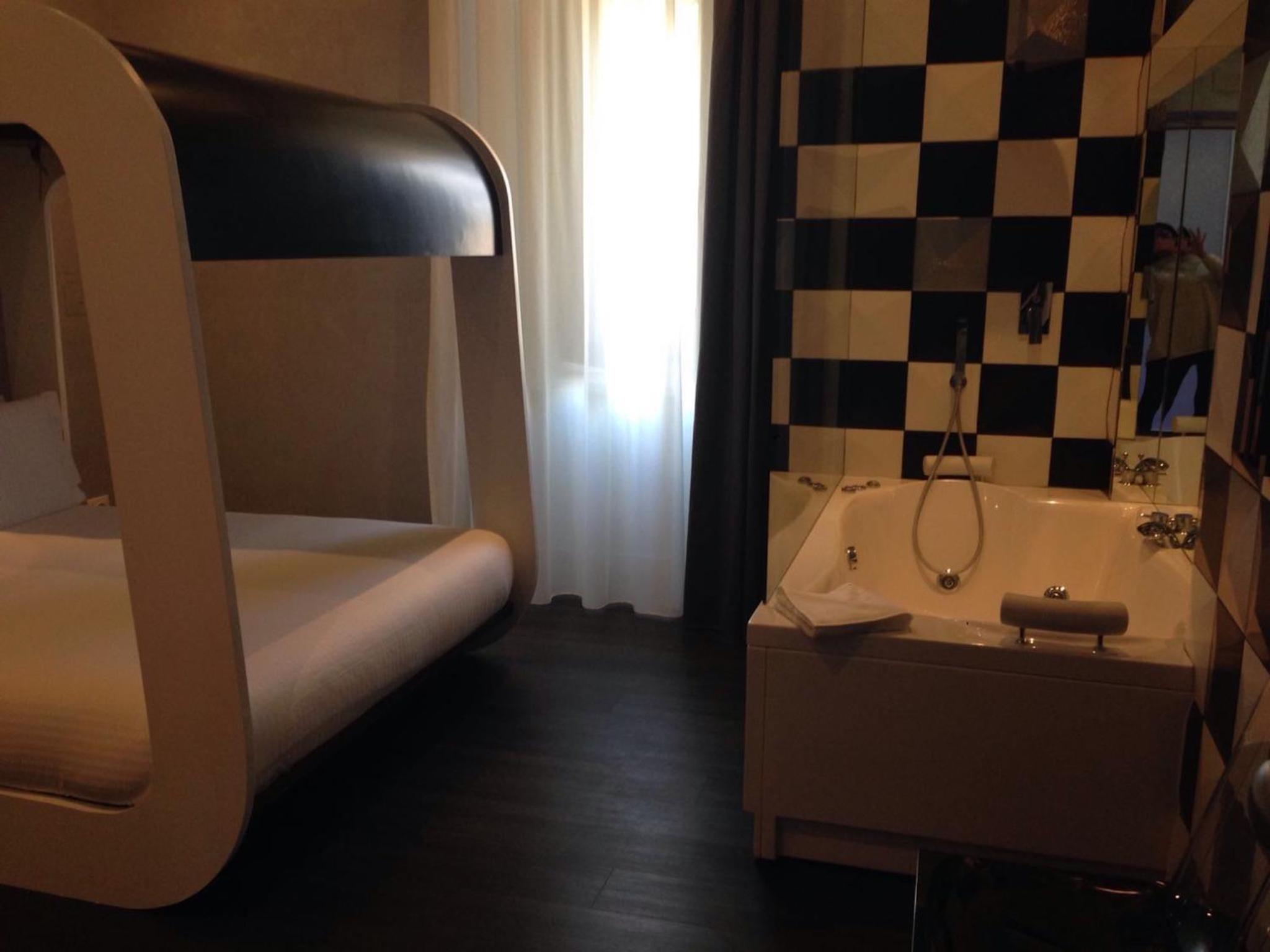 Deluxe Double Room with Spa Bath  photo 1