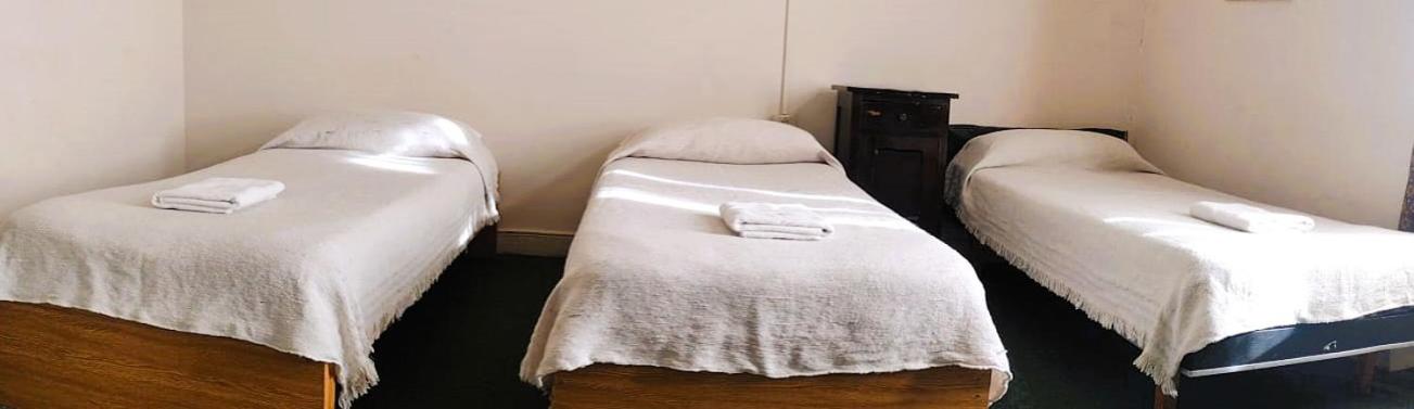 Triple Room with Shared Bathroom