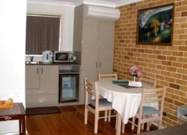 Family Room - Photo 1