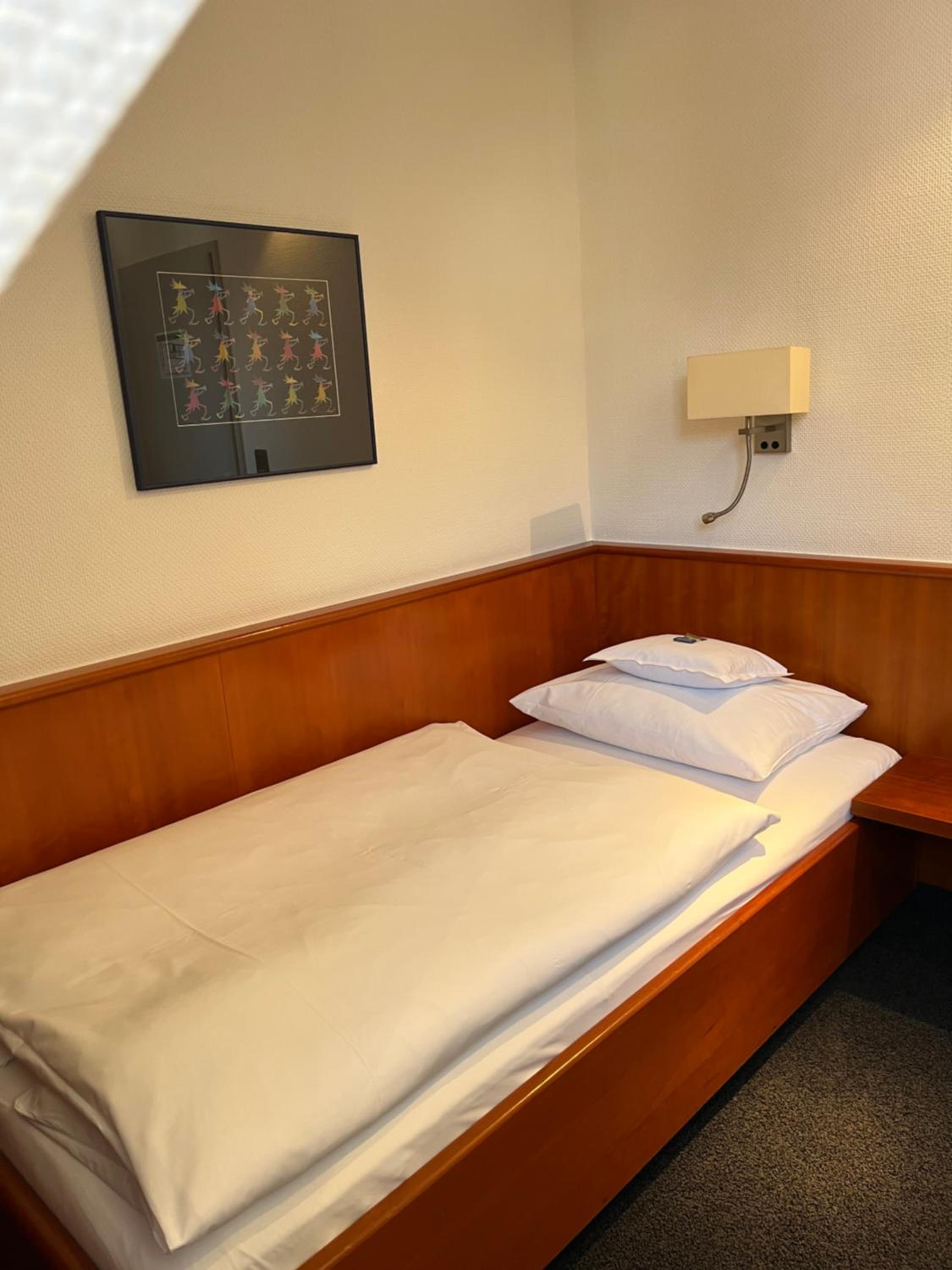 Small Single Room