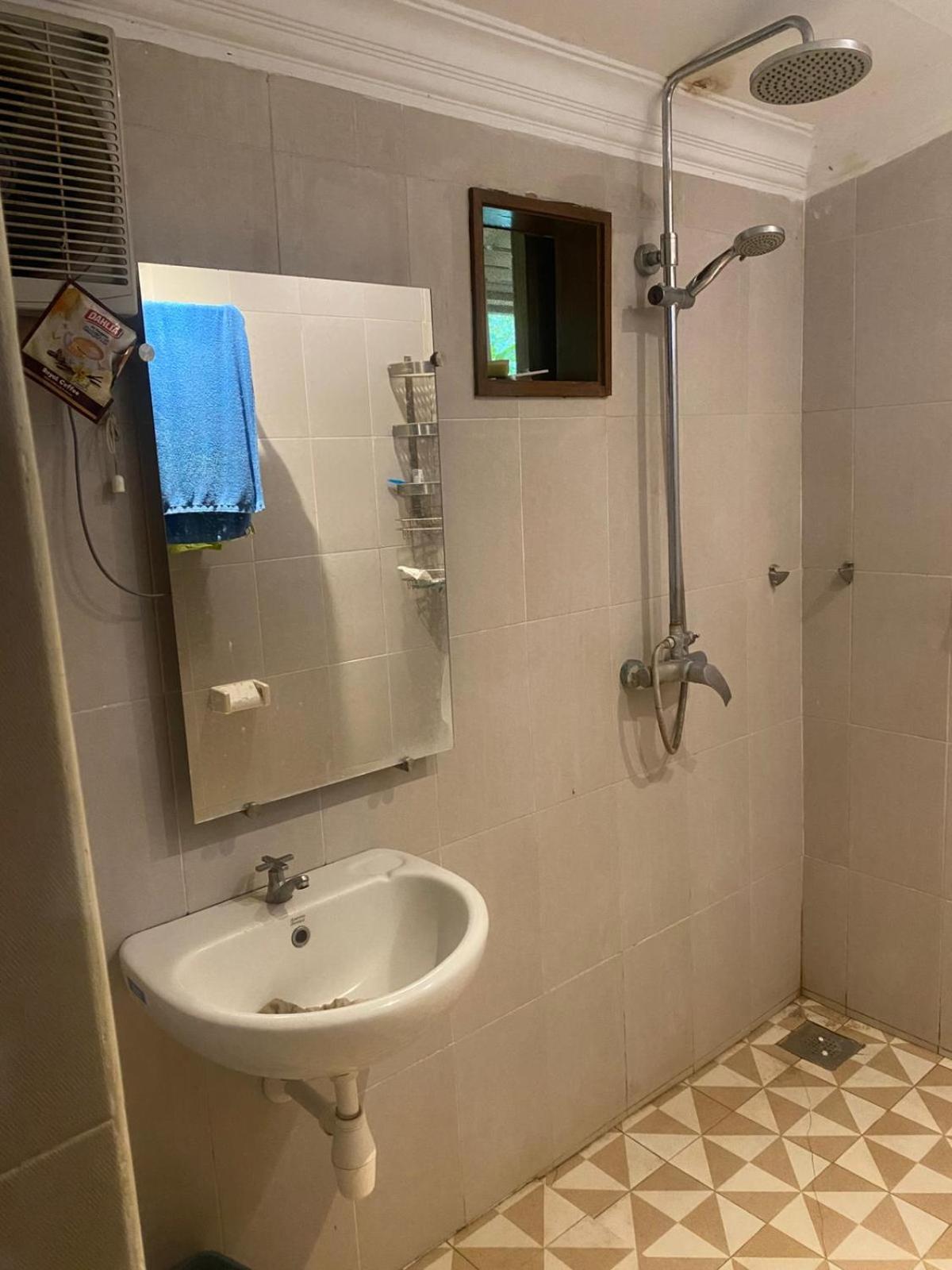 Deluxe Double Room (2 Adults + 1 Child) photo 3