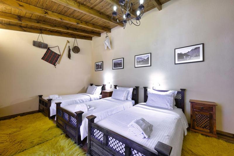 Standard Triple Room photo 1