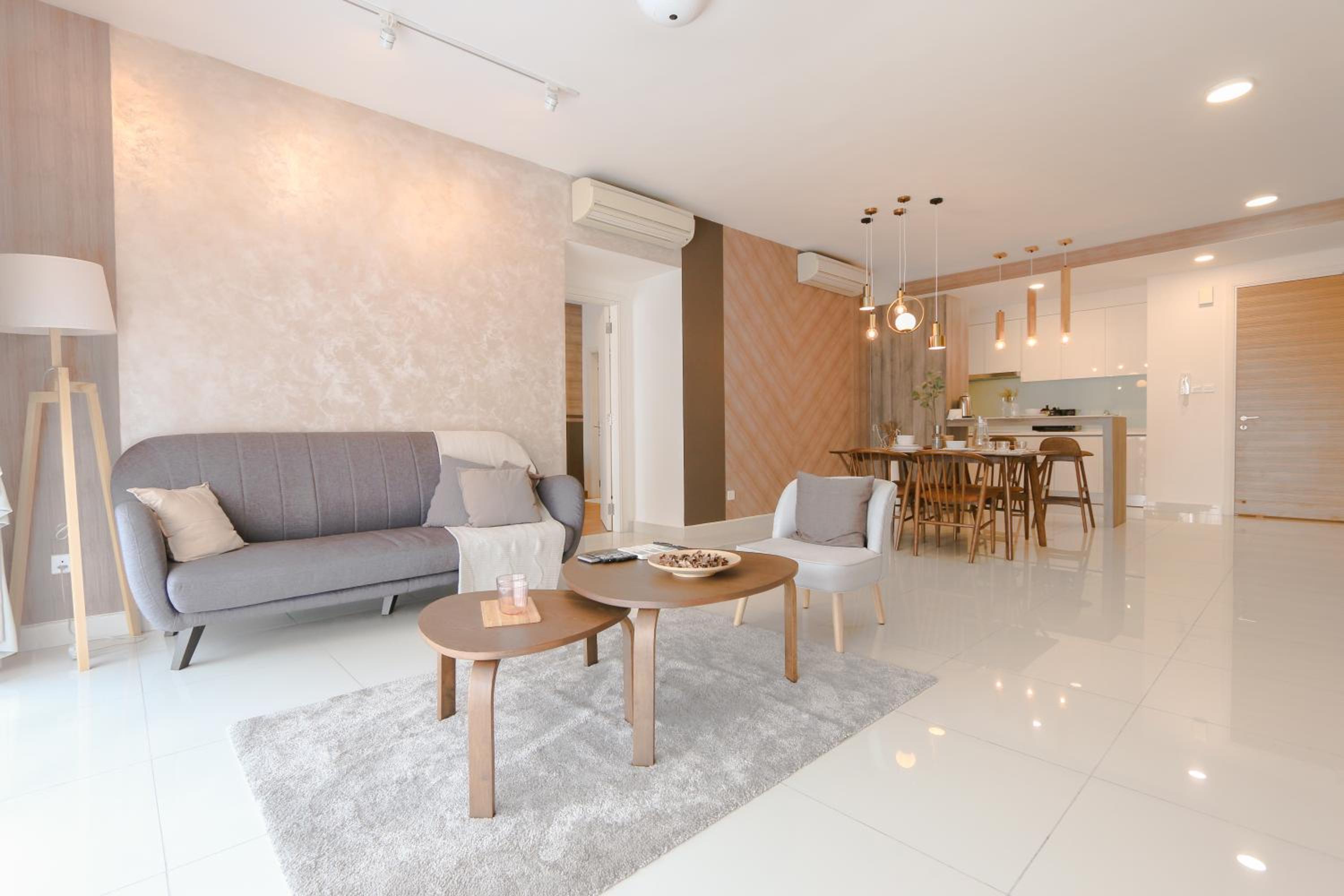 Two-Bedroom Deluxe Apartment - Photo 3