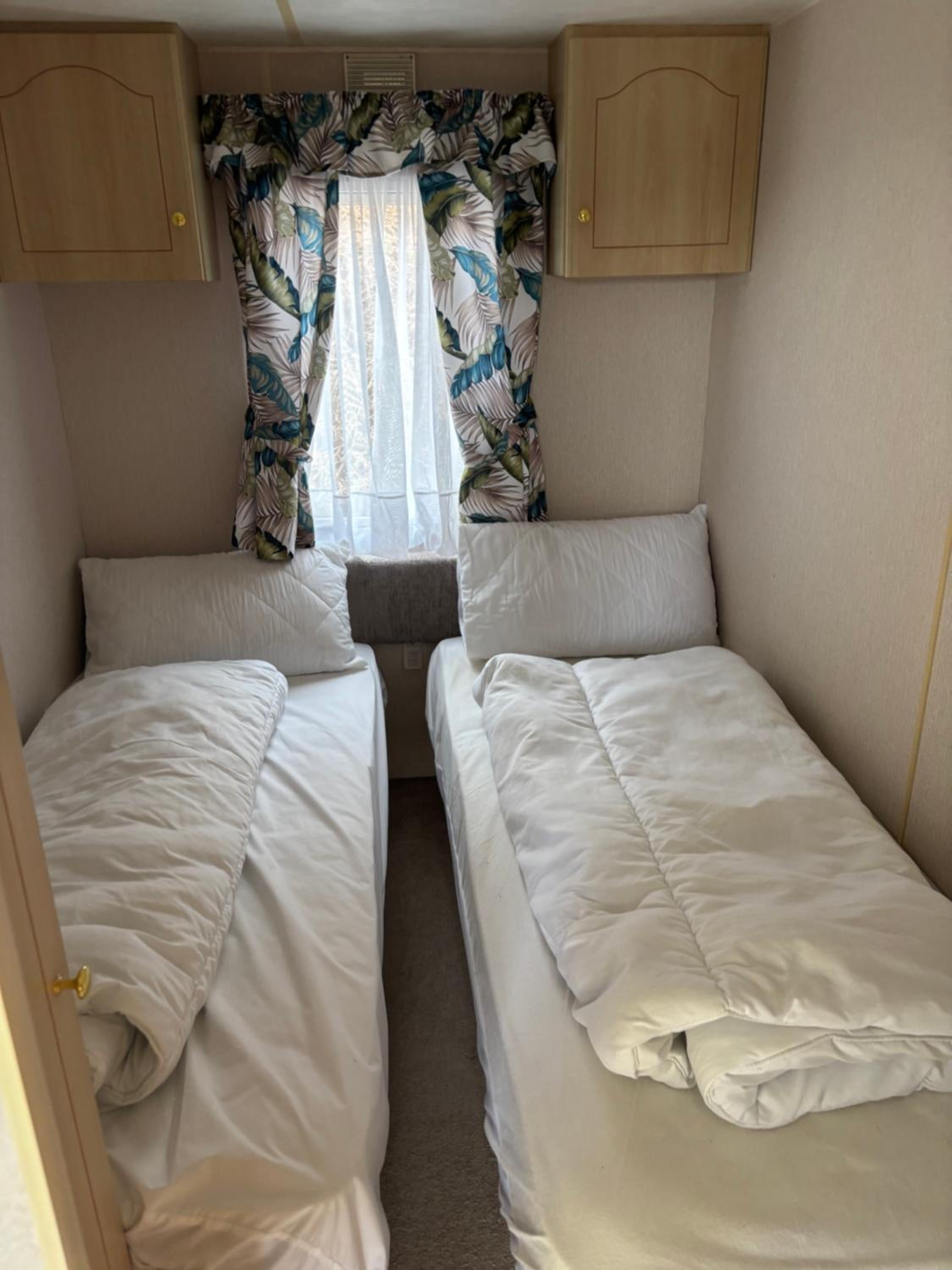 Mobile Home photo 2