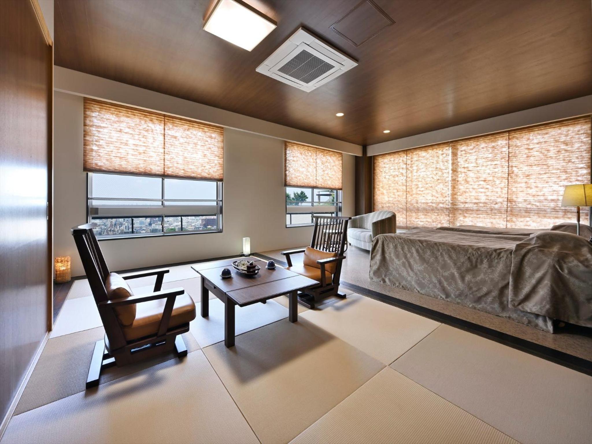 Suite with Tatami Area and City View - Non-Smoking