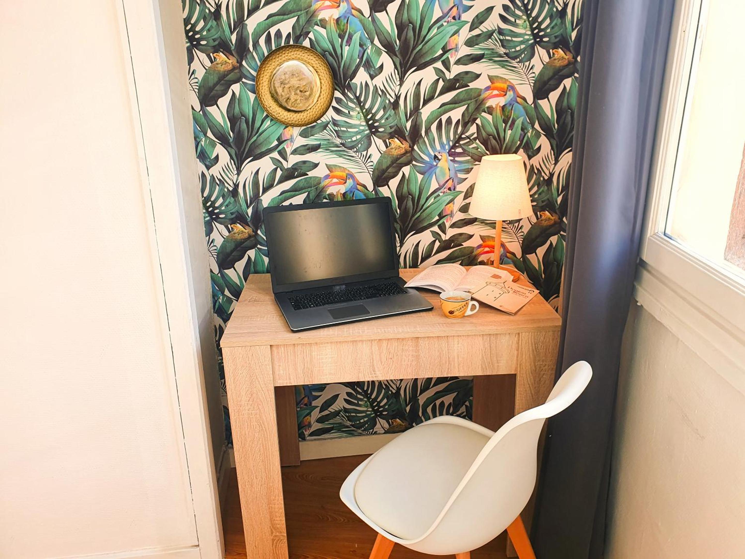 Standard Studio