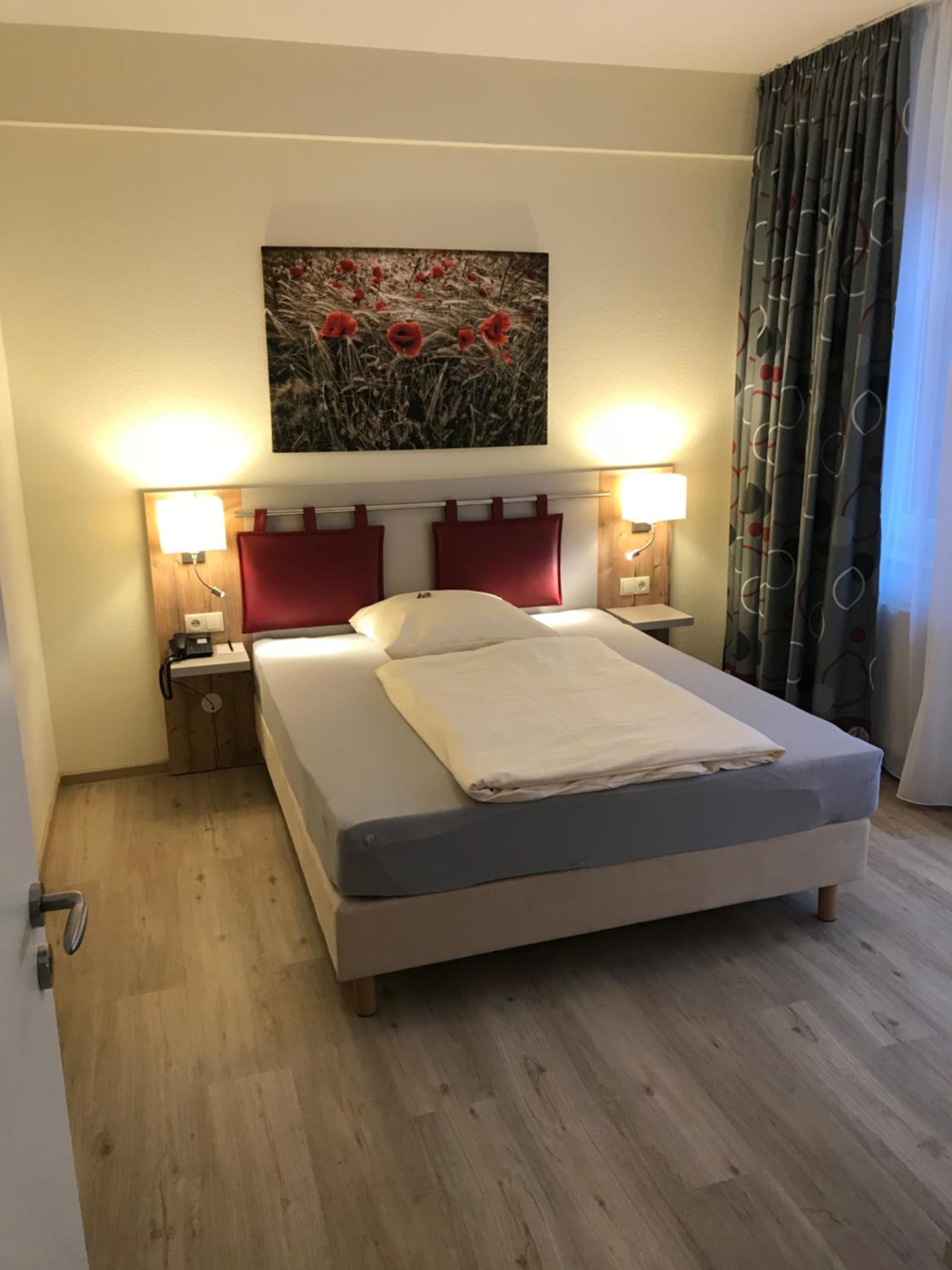 Large Single Room