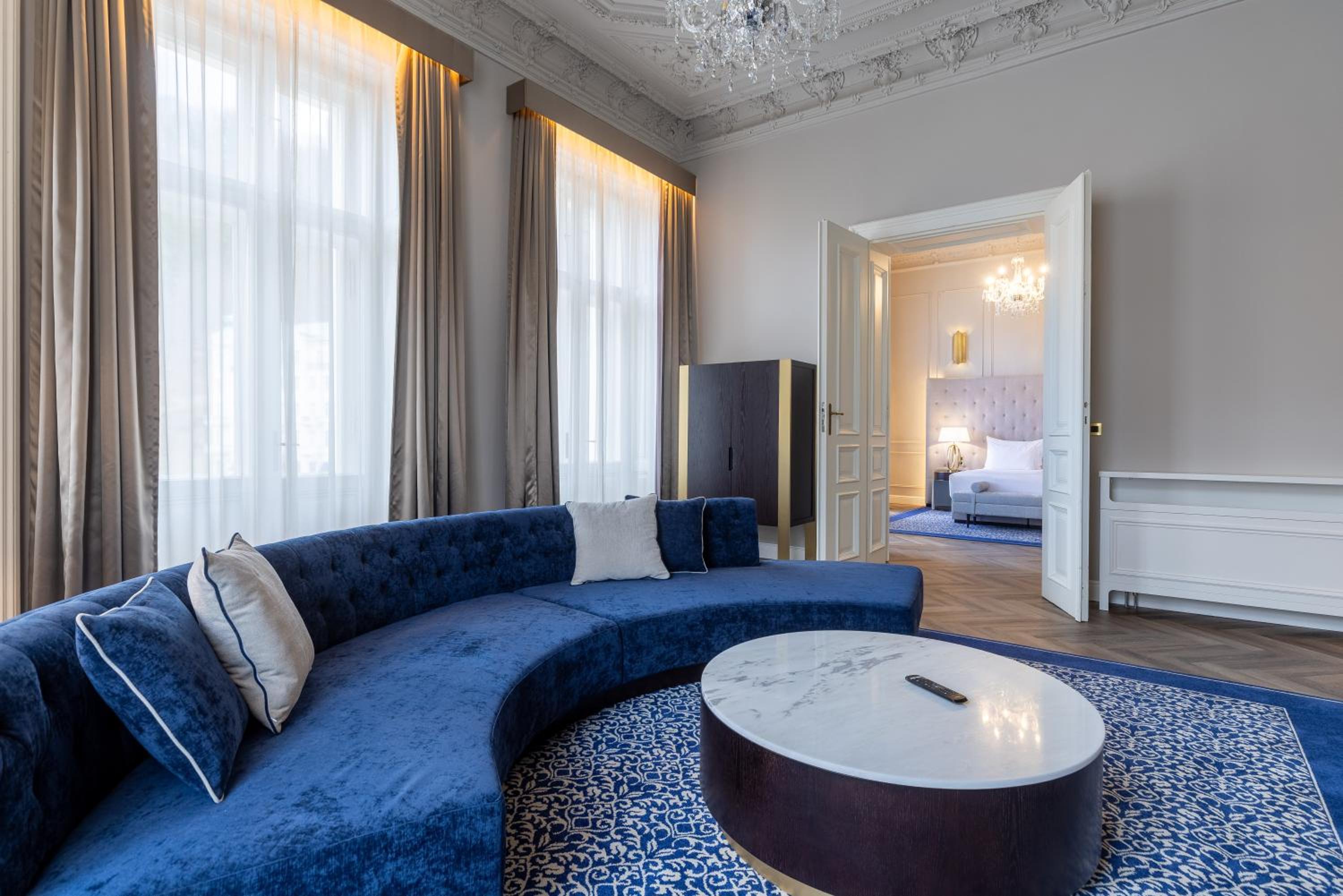 Riverside - Classic Suite front view with Wellness Access - Photo 2