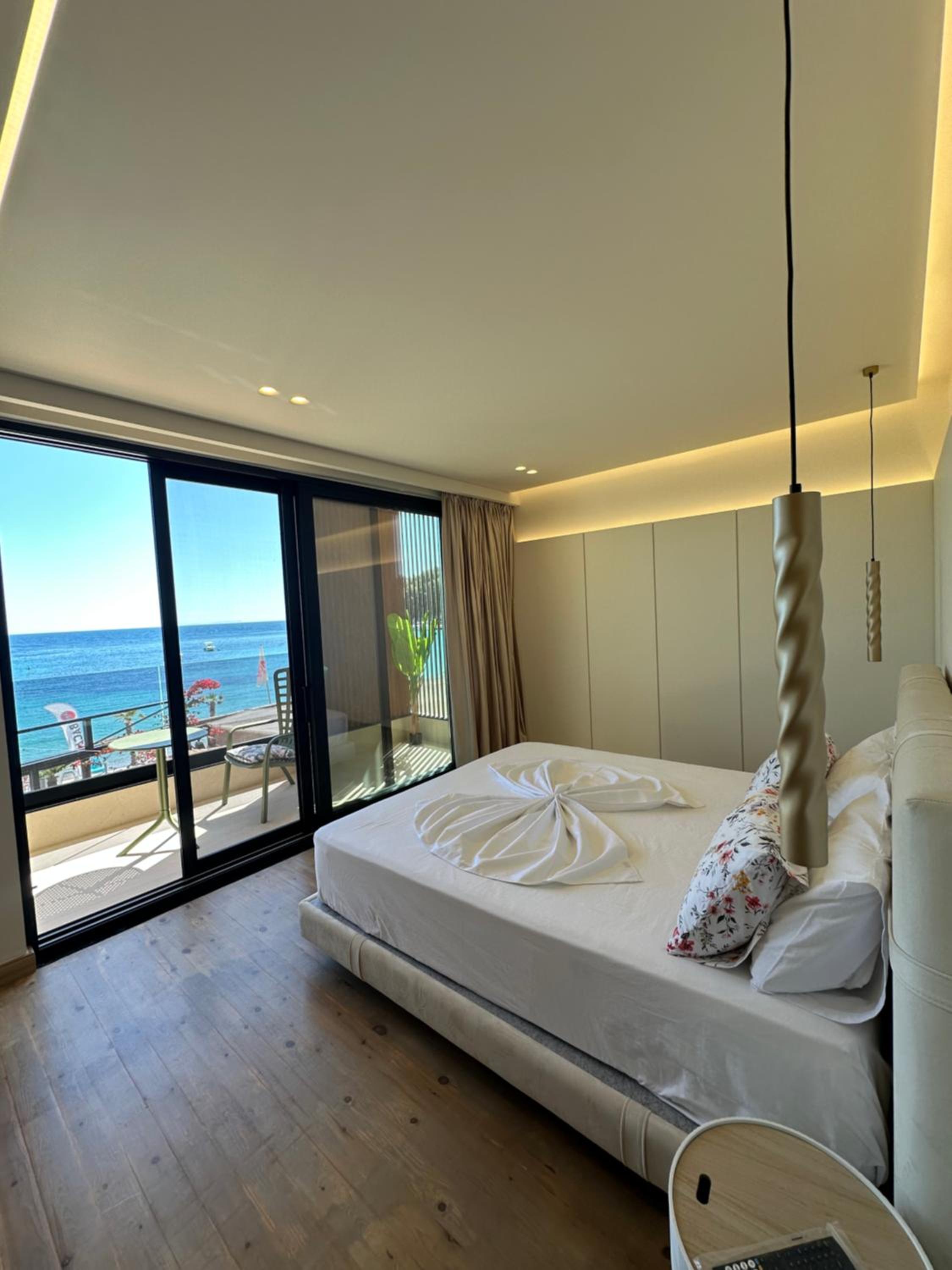Deluxe Double Room with Sea View
