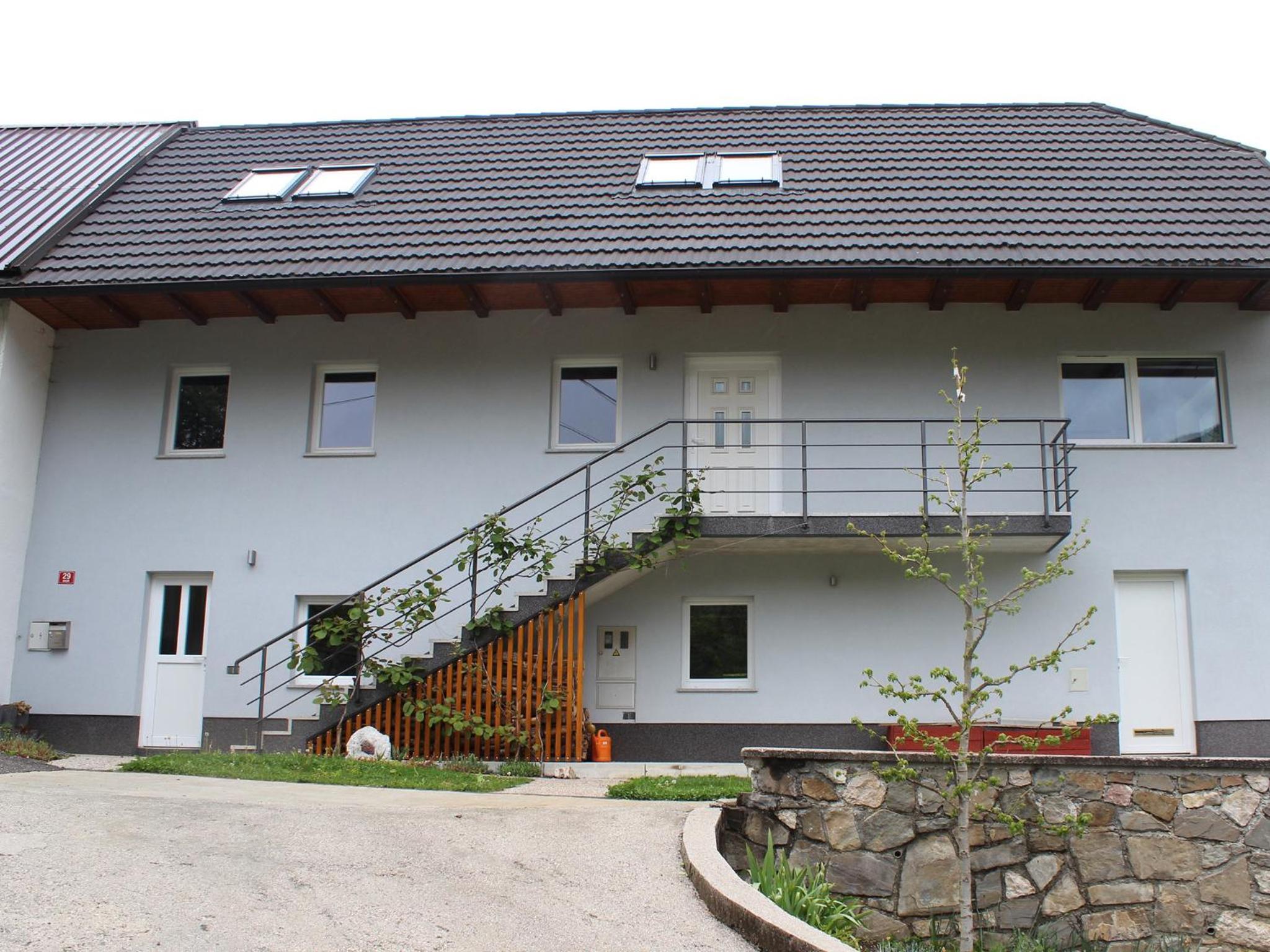 Apartment with Mountain View - Photo 22