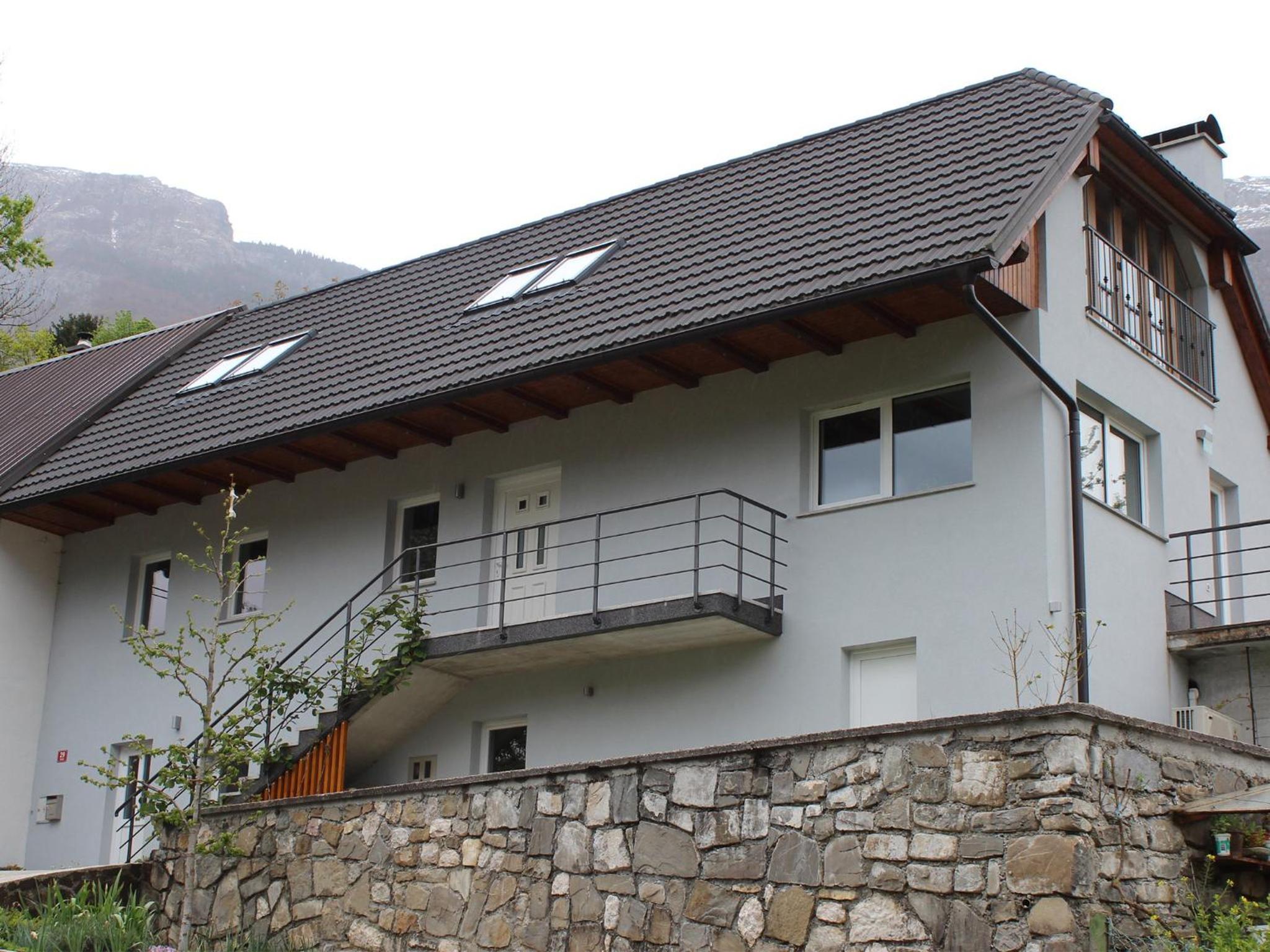 Apartment with Mountain View - Photo 21