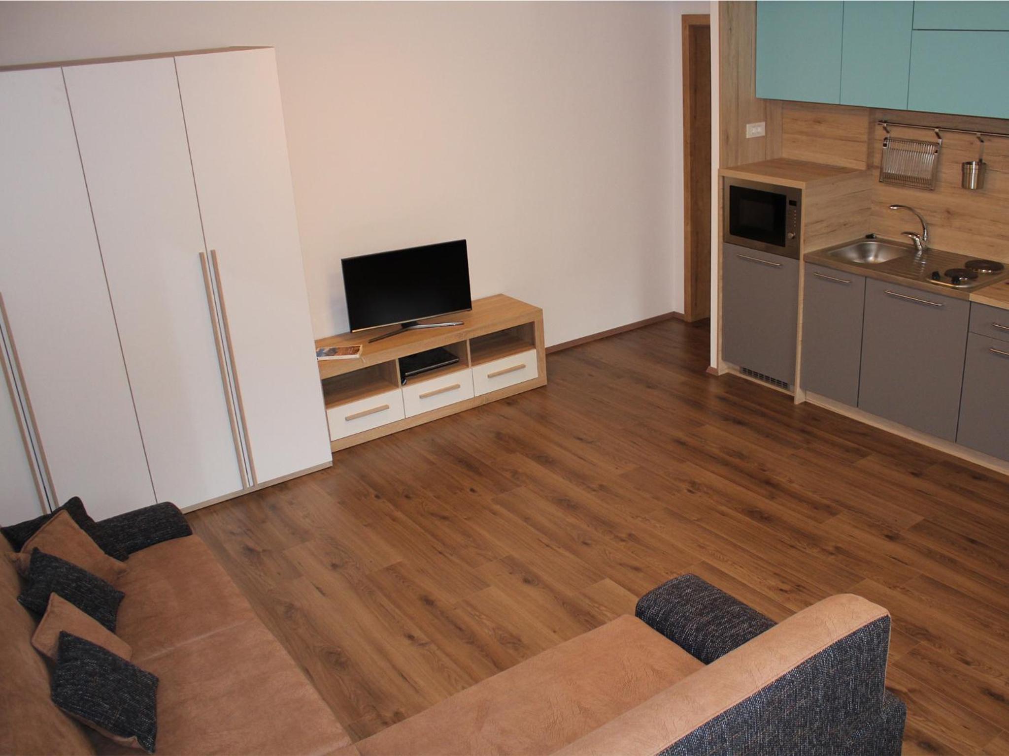 Apartment with Mountain View - Photo 16