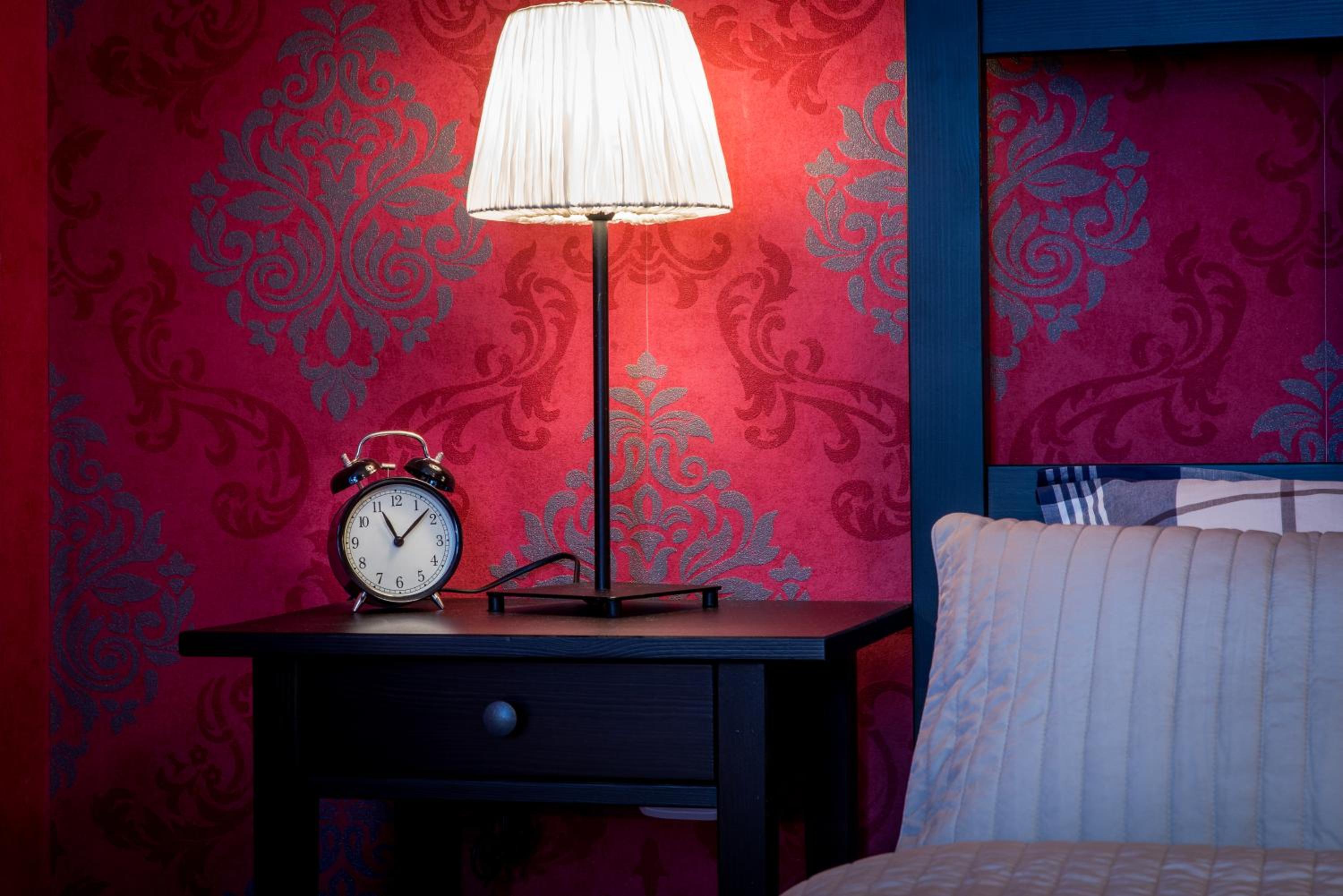 One-Bedroom Apartment - Photo 6