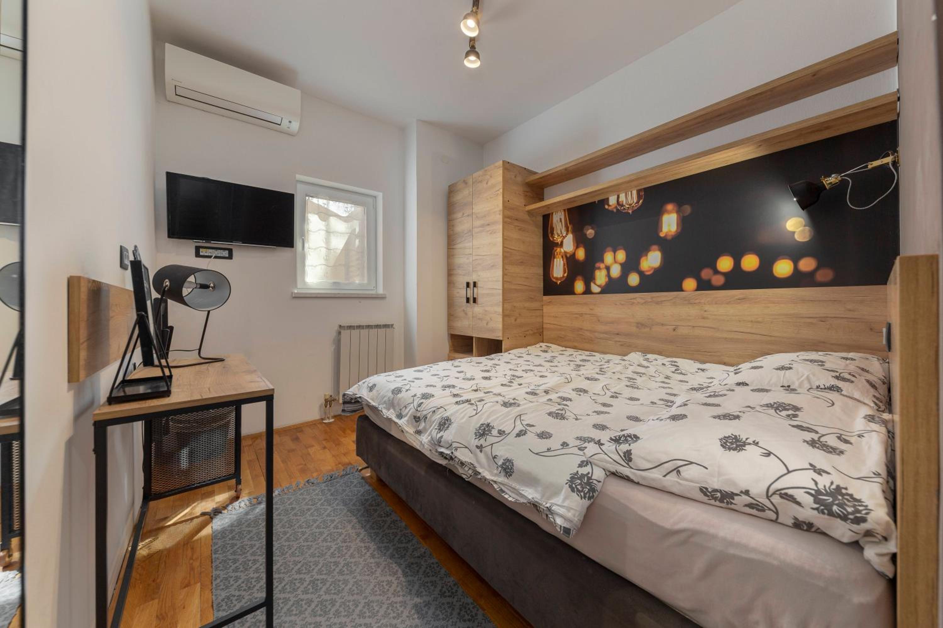 Small Double Room photo 2
