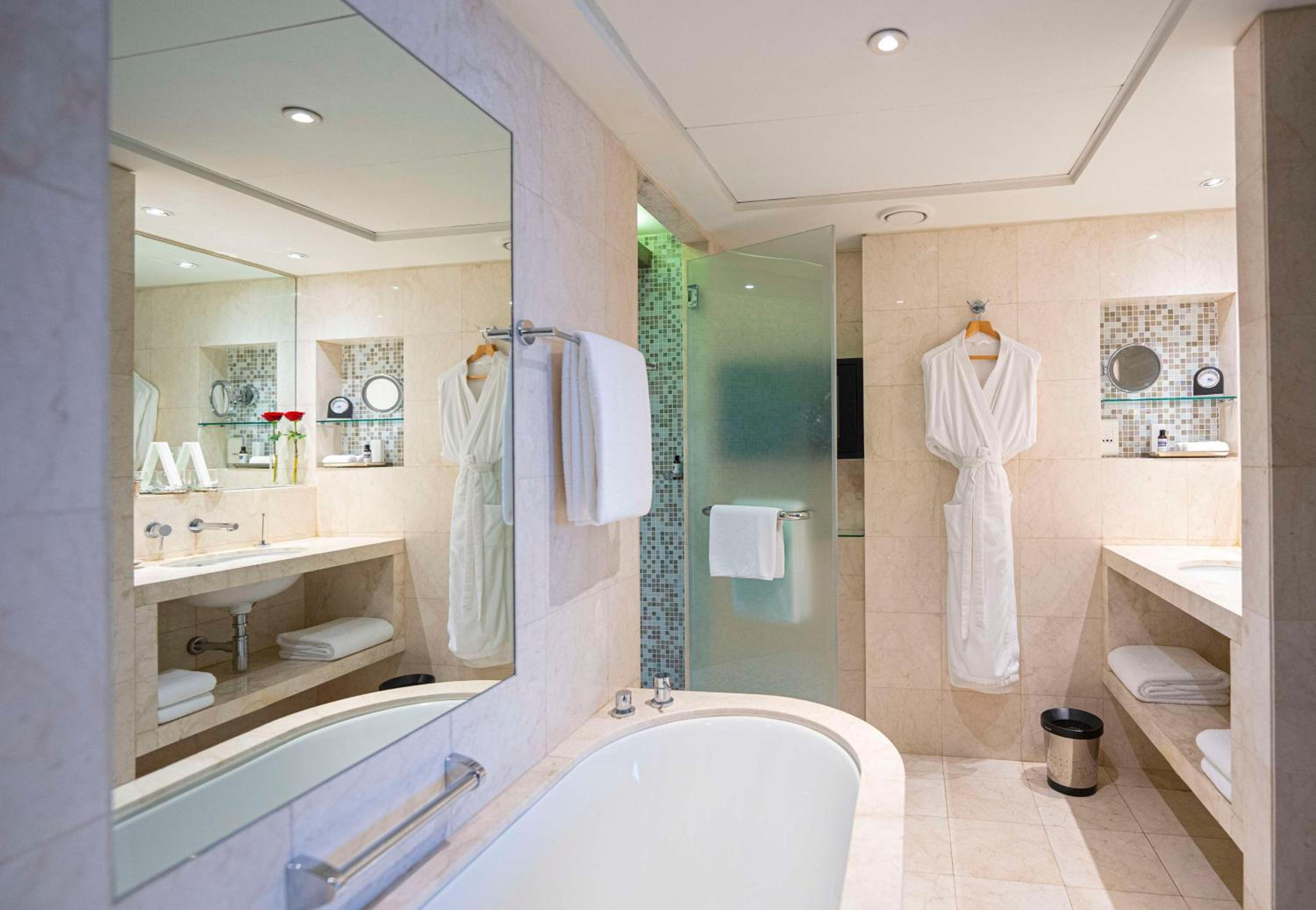 Executive Suite photo 2