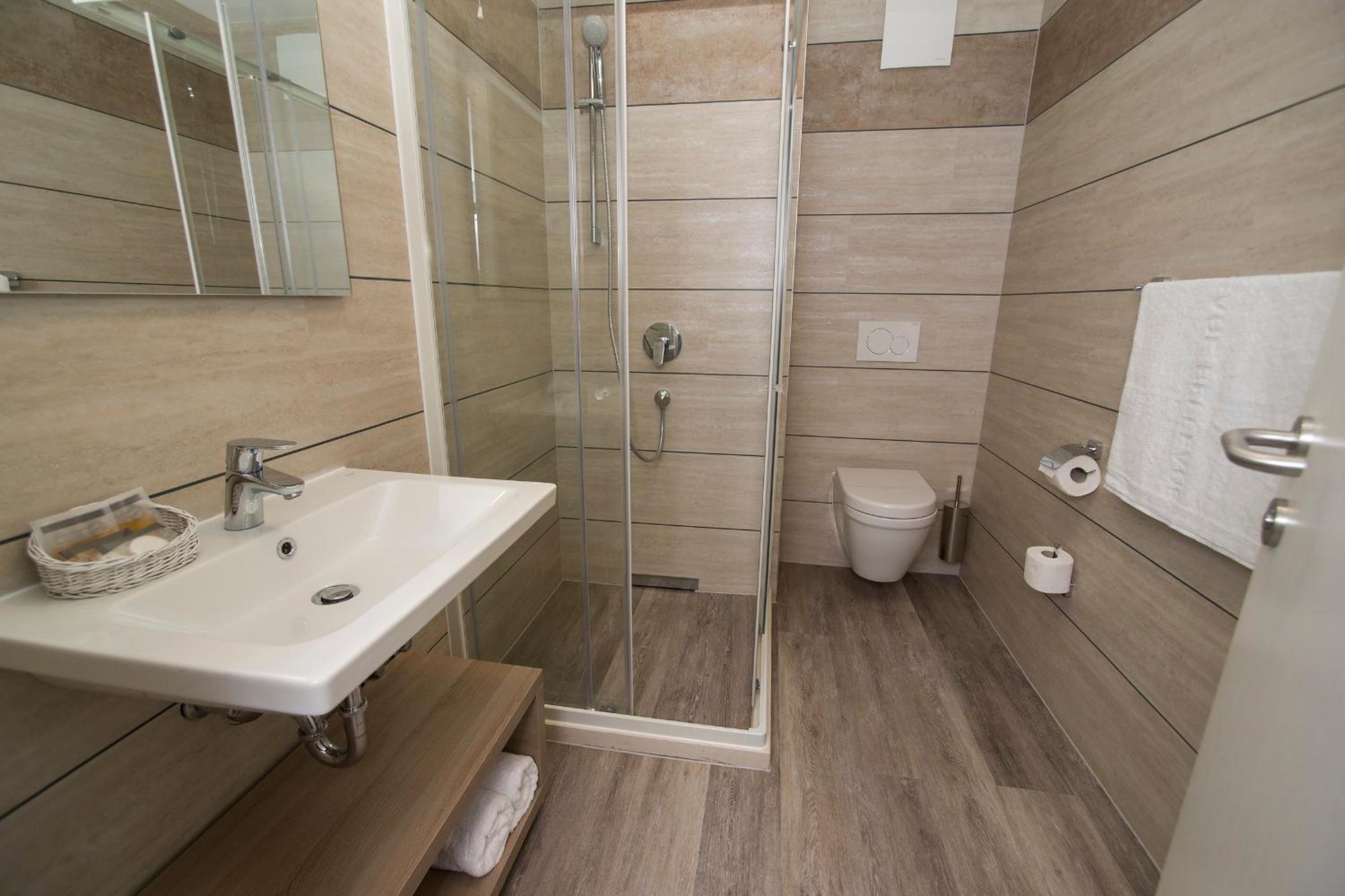 Classic Triple Room photo 3