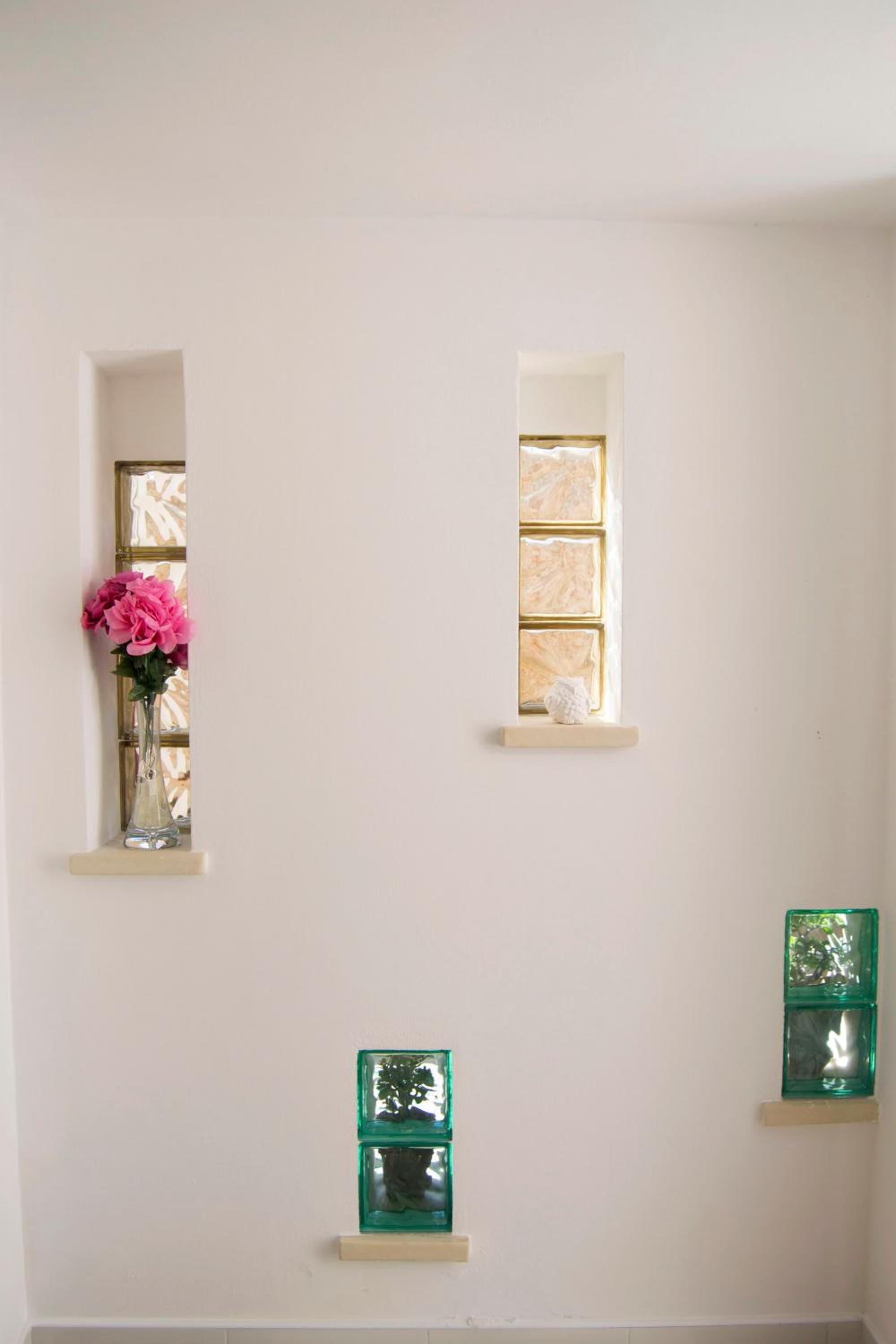 Quadruple Room with Private Bathroom - Photo 23