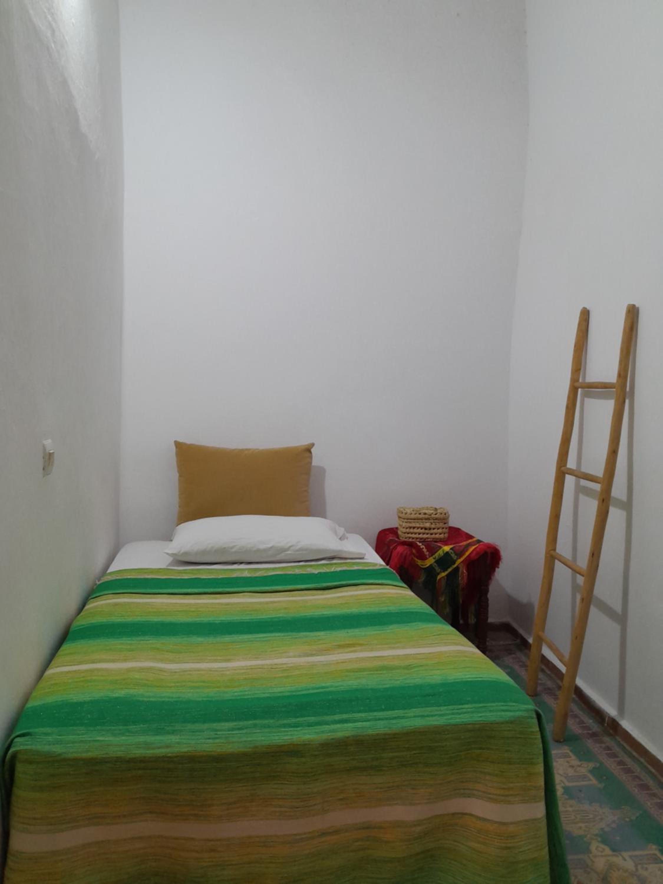 Single Bed in Dormitory Room photo 2