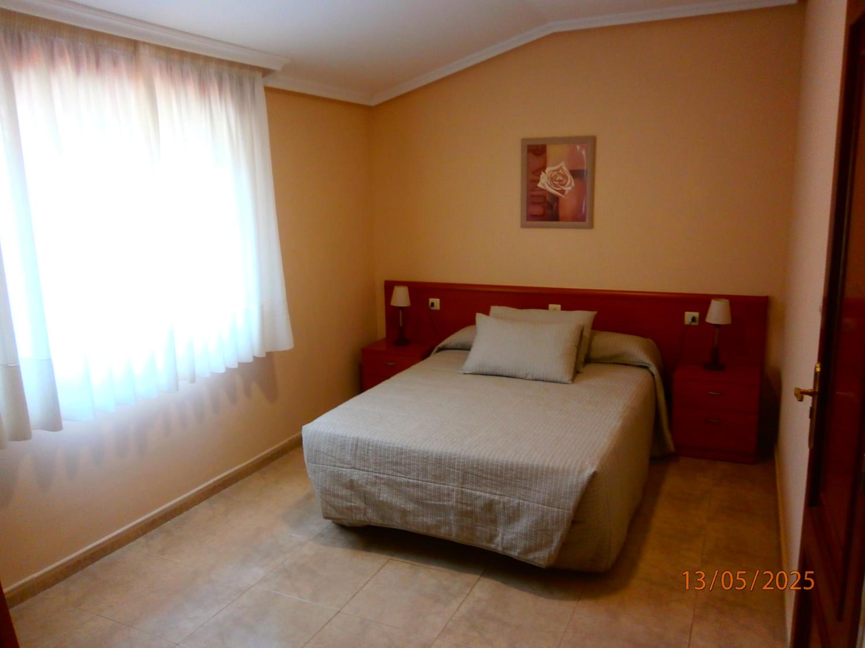 Double or Twin Room - Photo 8