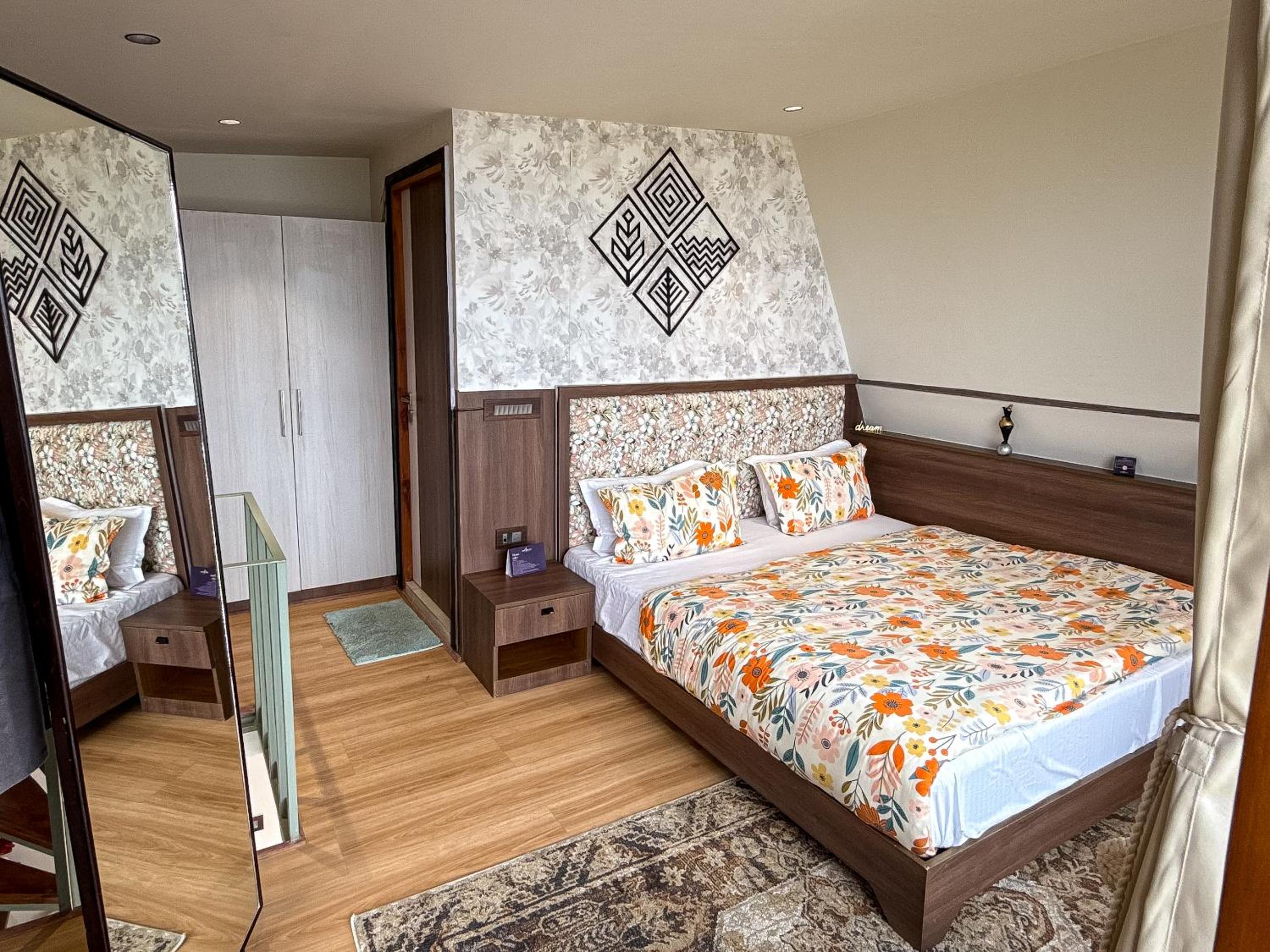 King Suite with Balcony