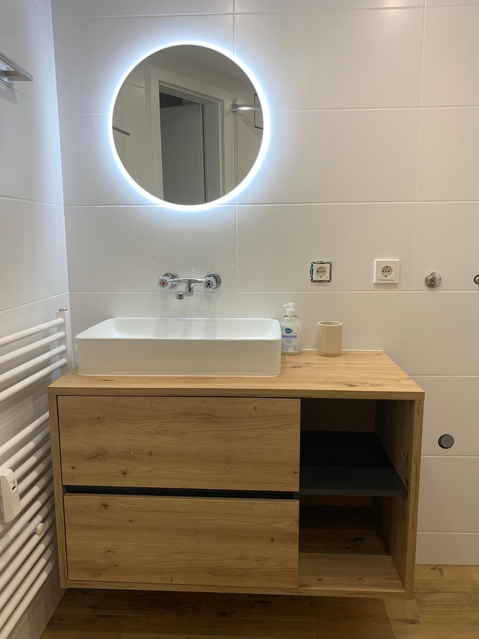 Basic Triple Room photo 3