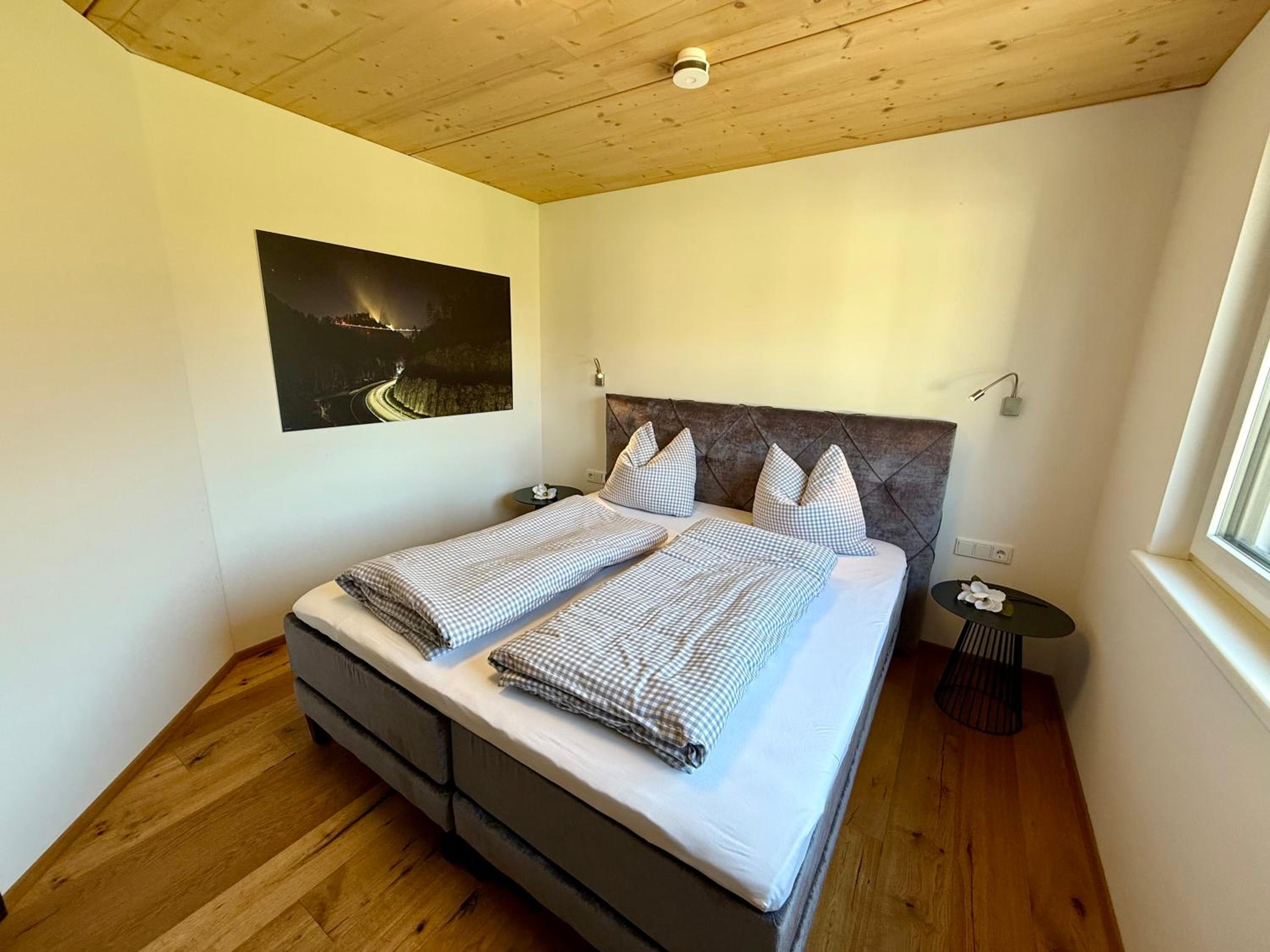 One-Bedroom Deluxe Apartment photo 1