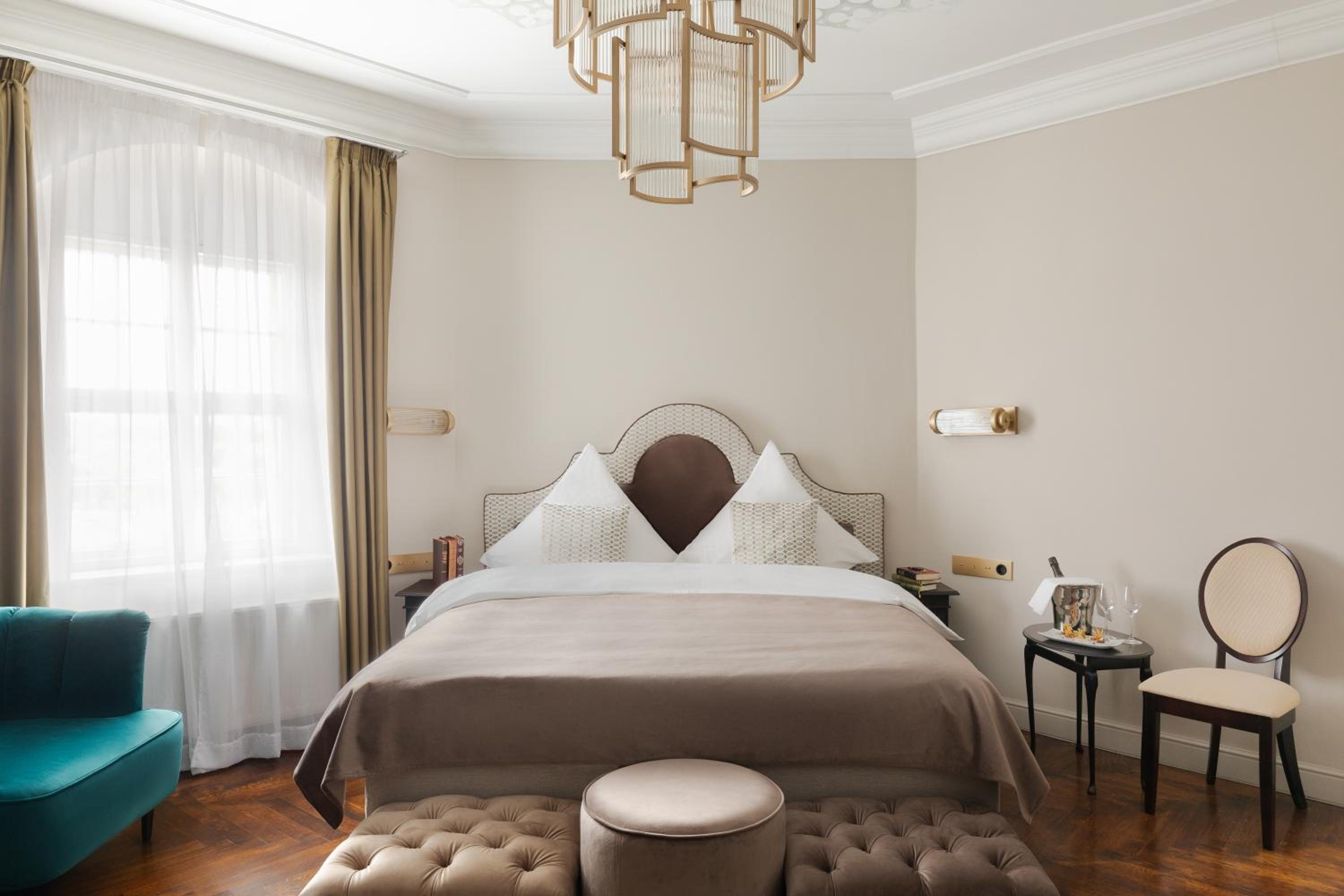 Junior Suite with Garden View