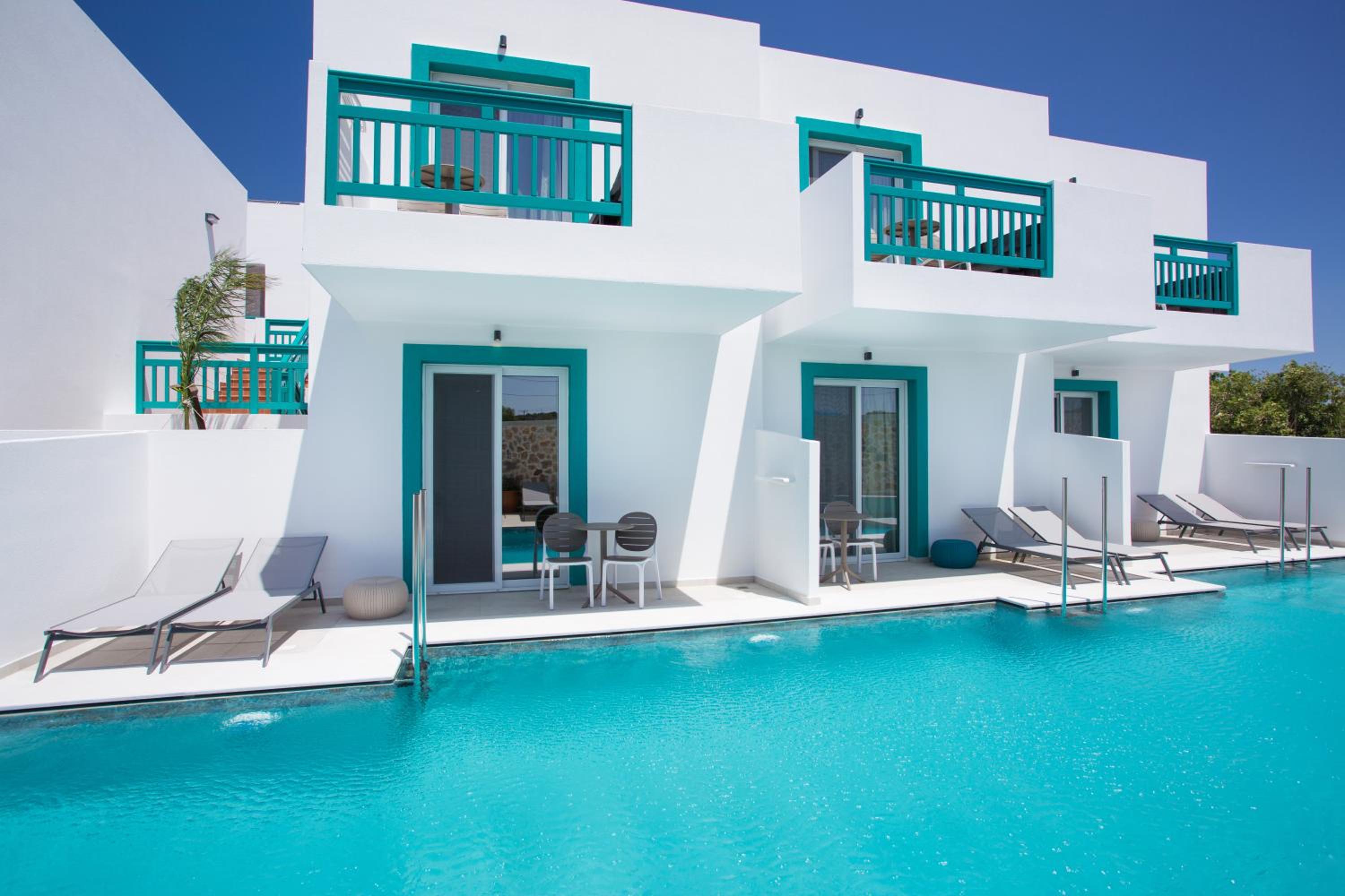 Deluxe Double or Twin Room with Pool Access