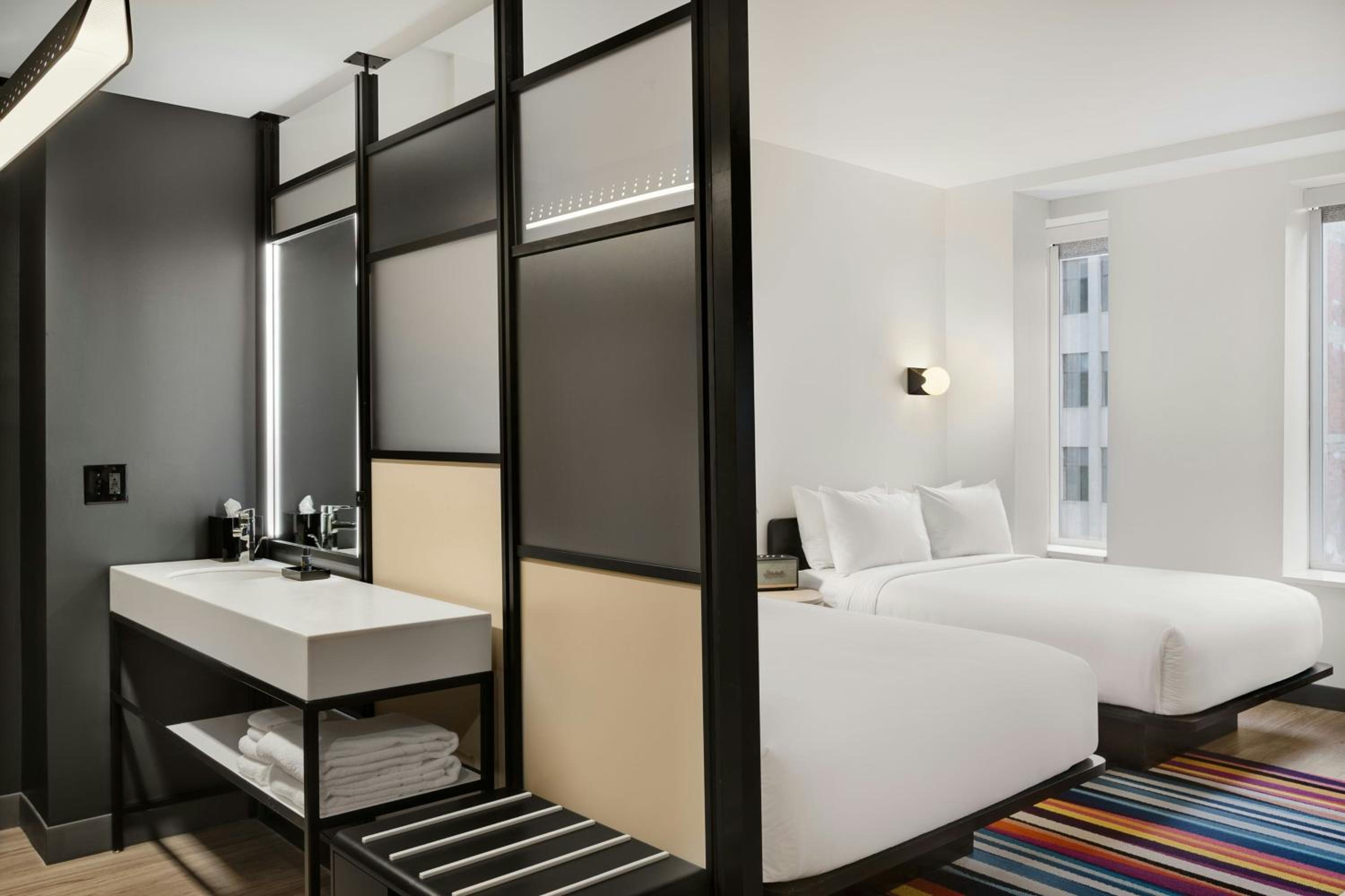 Queen Room with Two Queen Beds - Hearing Accessible - Photo 3