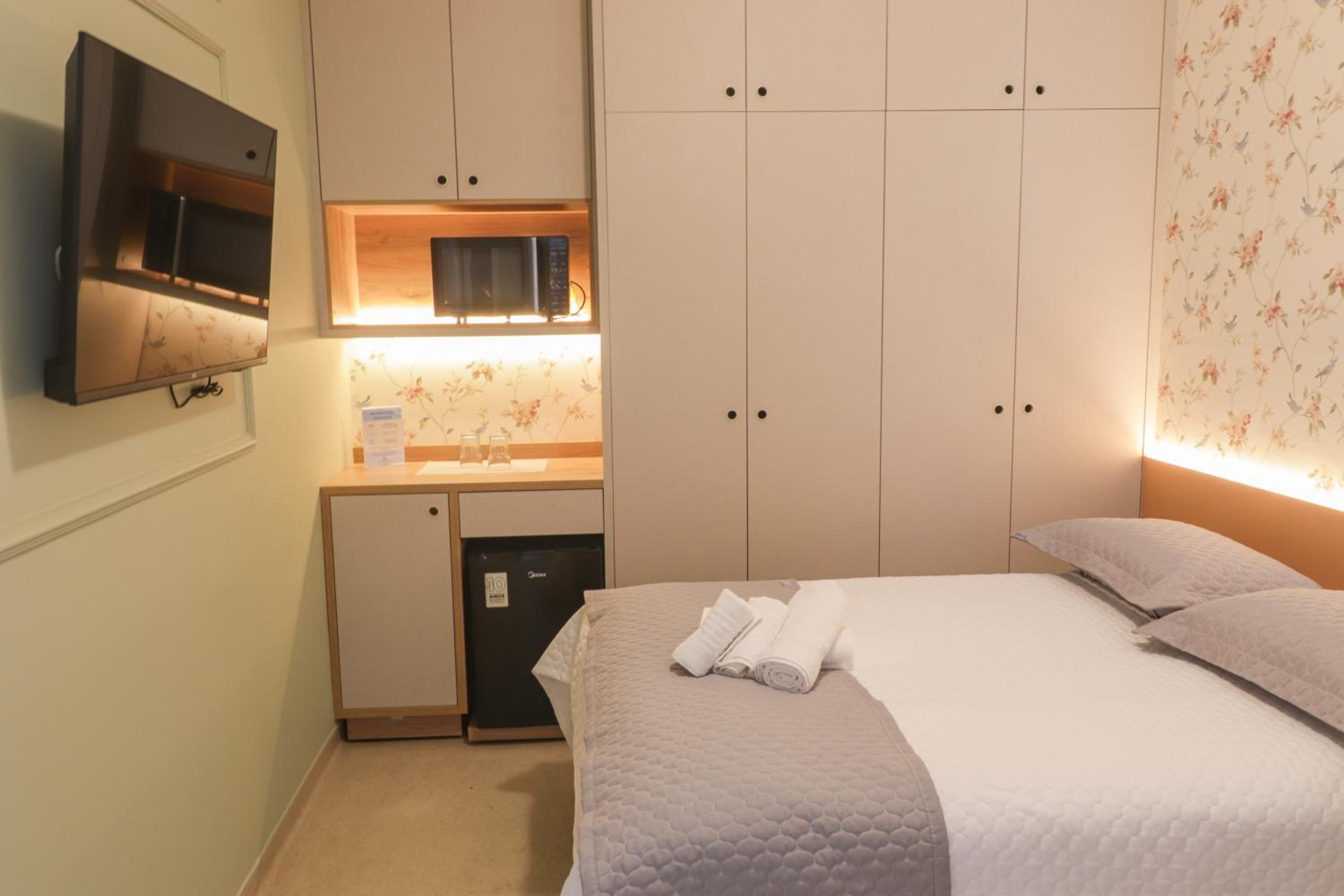 Standard Double Room photo 3
