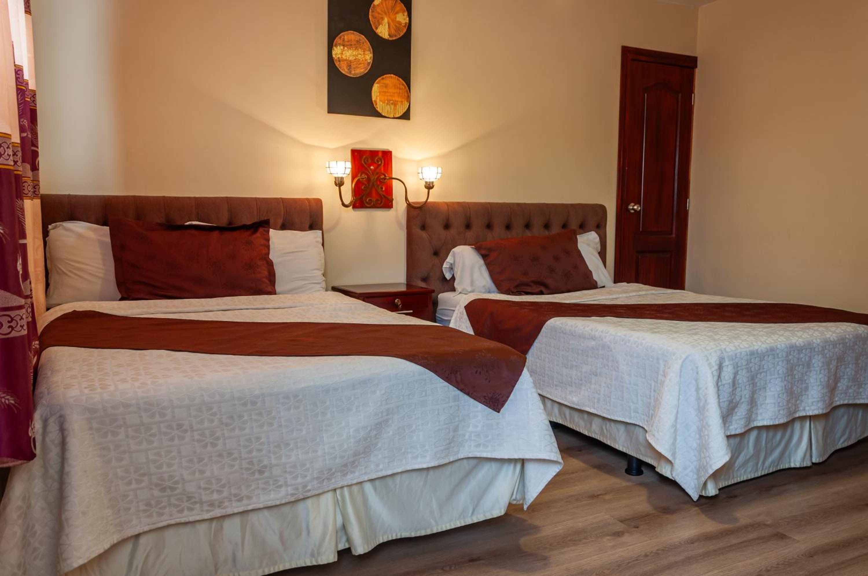 Standard Double Room with Two Double Beds photo 2