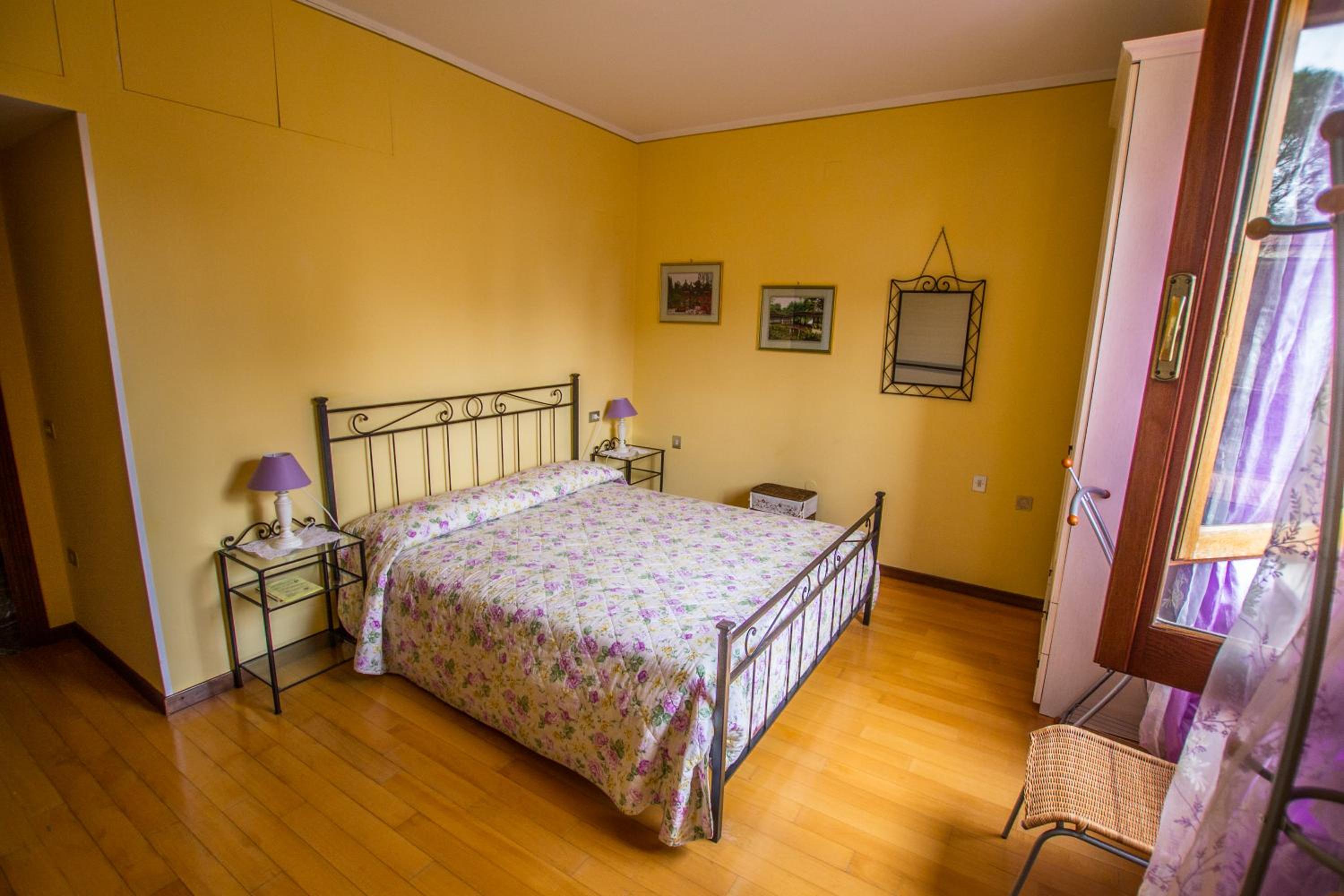 Double or Twin Room - Photo 2