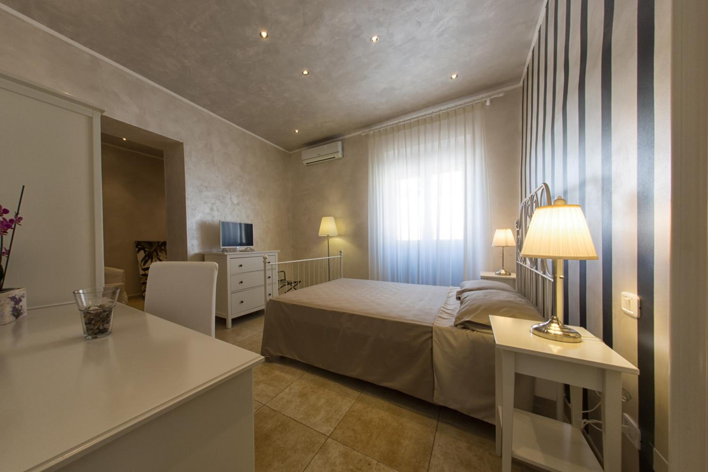 Comfort Triple Room - Photo 5