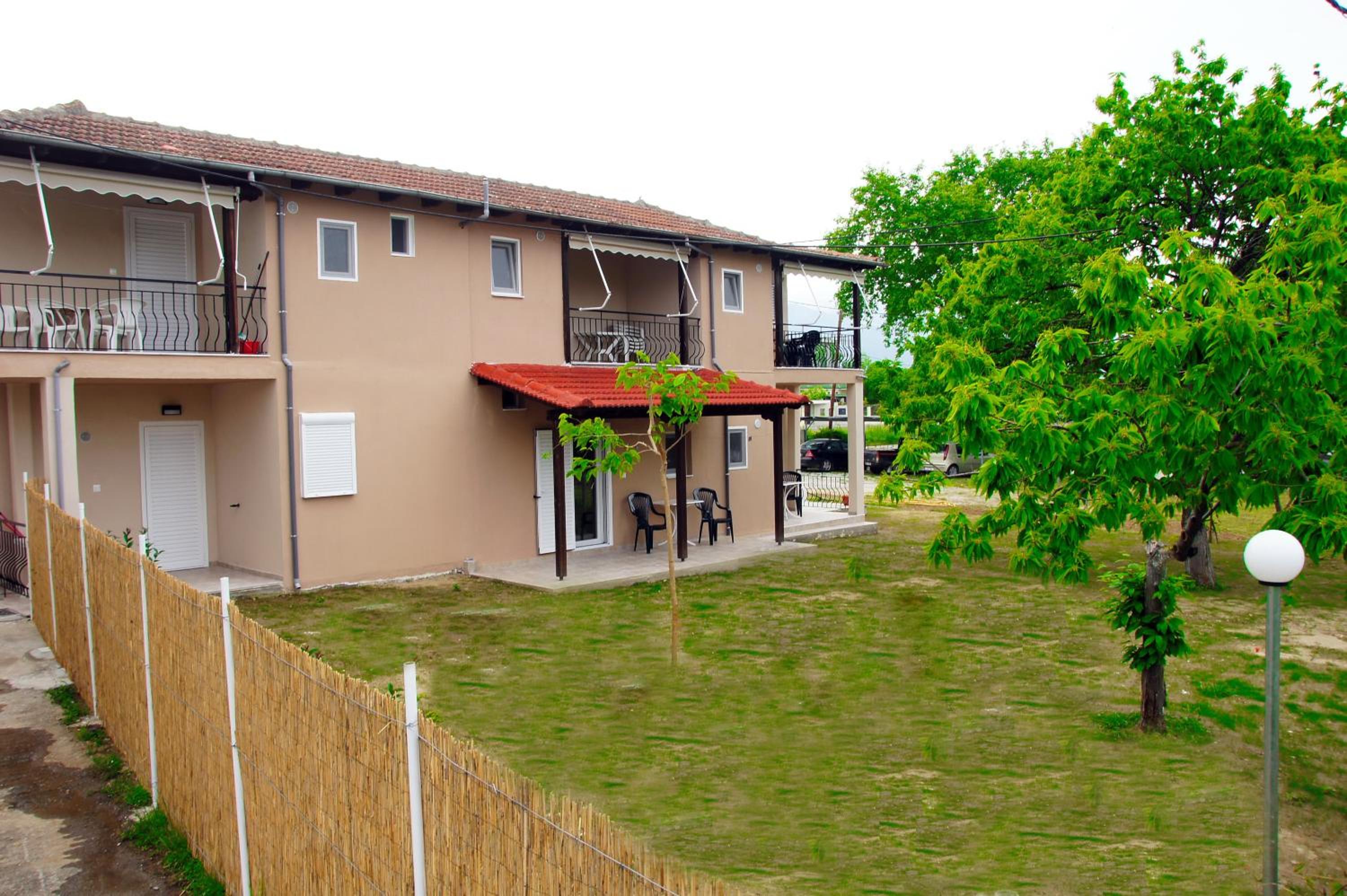 Apartment with Mountain View photo 3